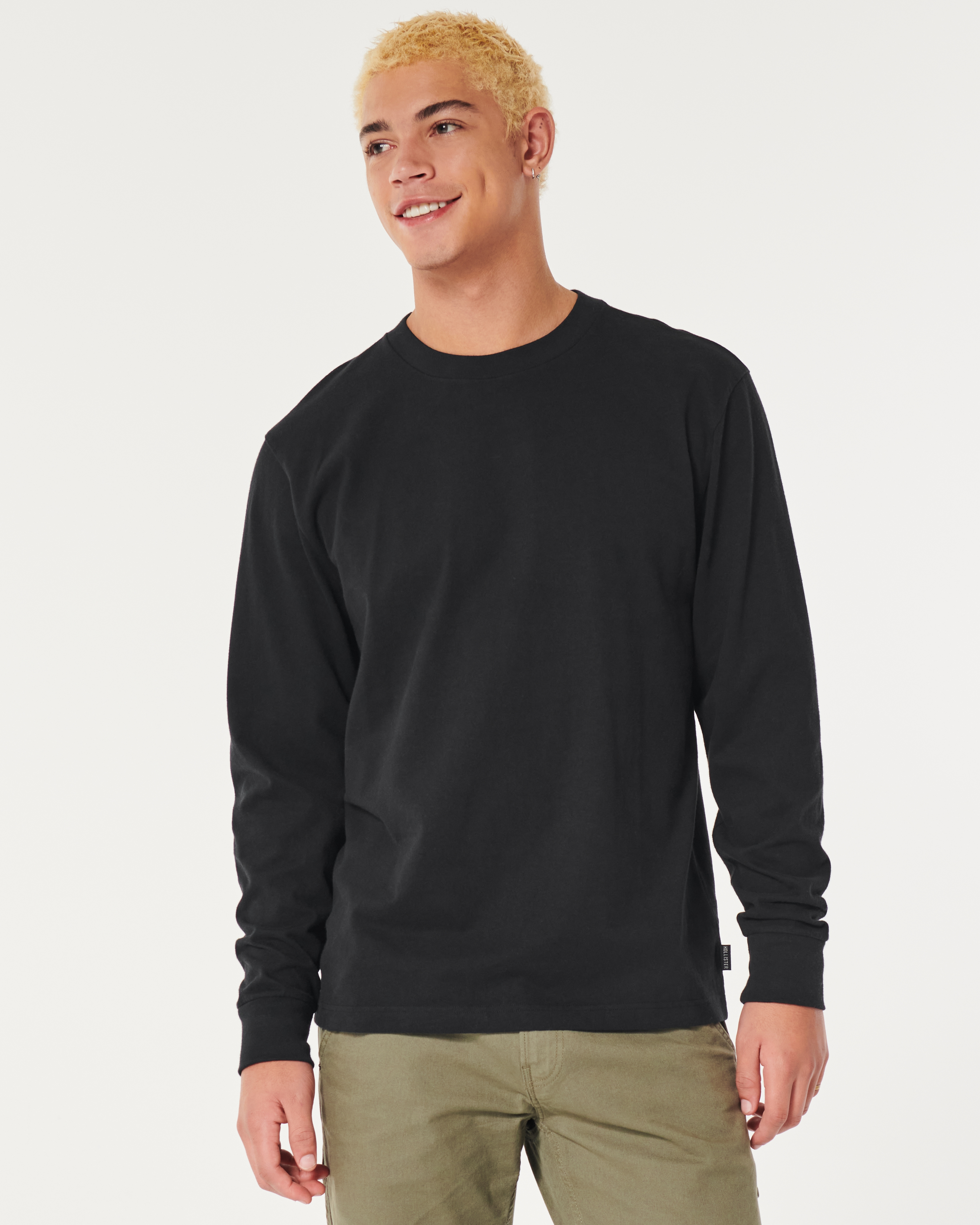 Hollister Relaxed Long-Sleeve Logo Graphic Tee