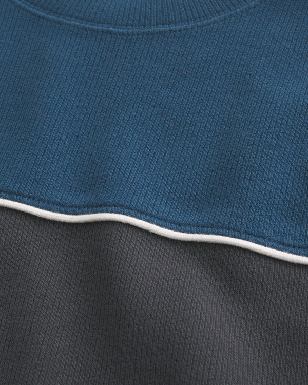 Boxy Long-Sleeve Striped Crew T-Shirt