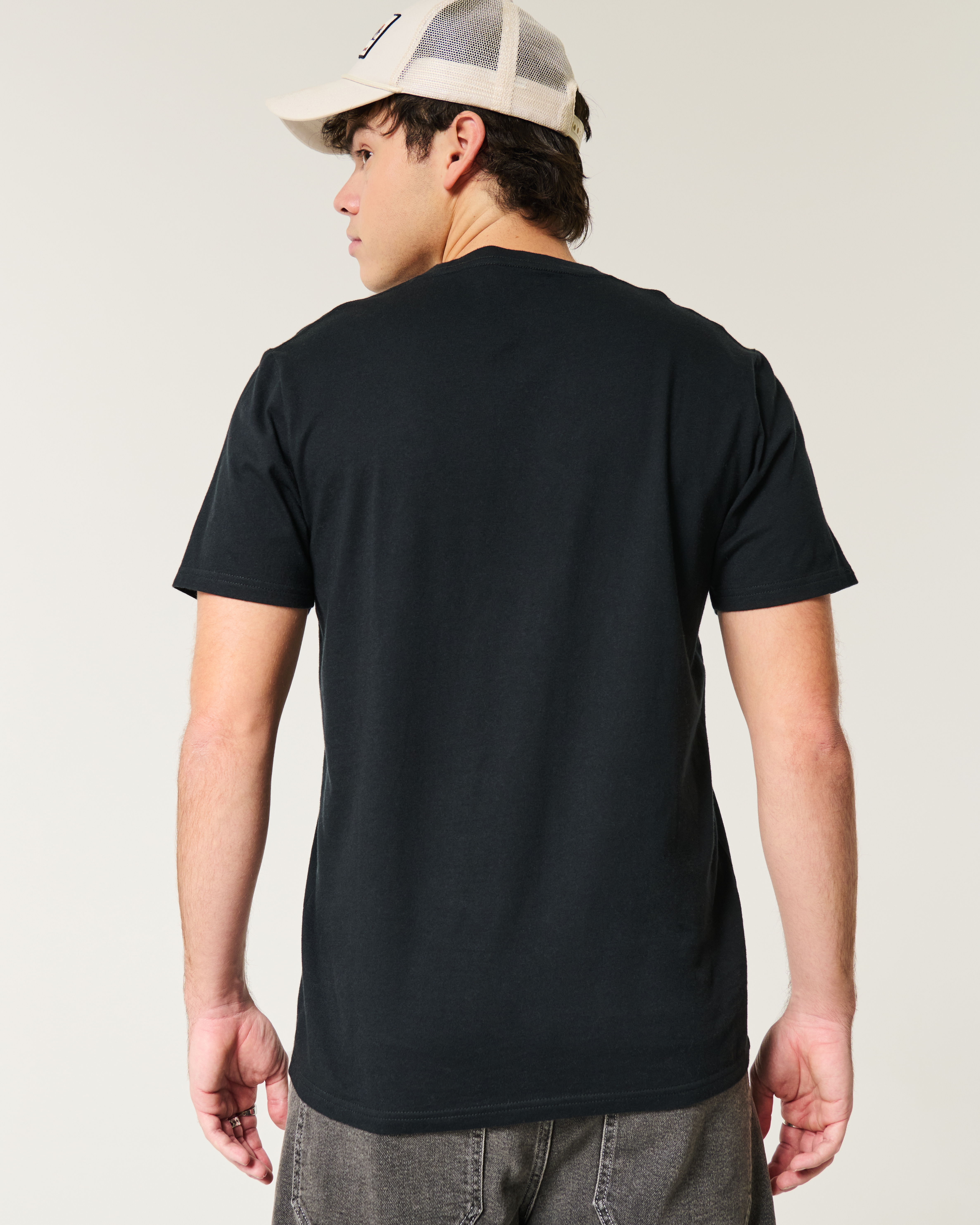 ★Hollister.co★アイコンクルーTシャツ Men's Icon Crew T-Shirt | Men's Sale | HollisterCo.com