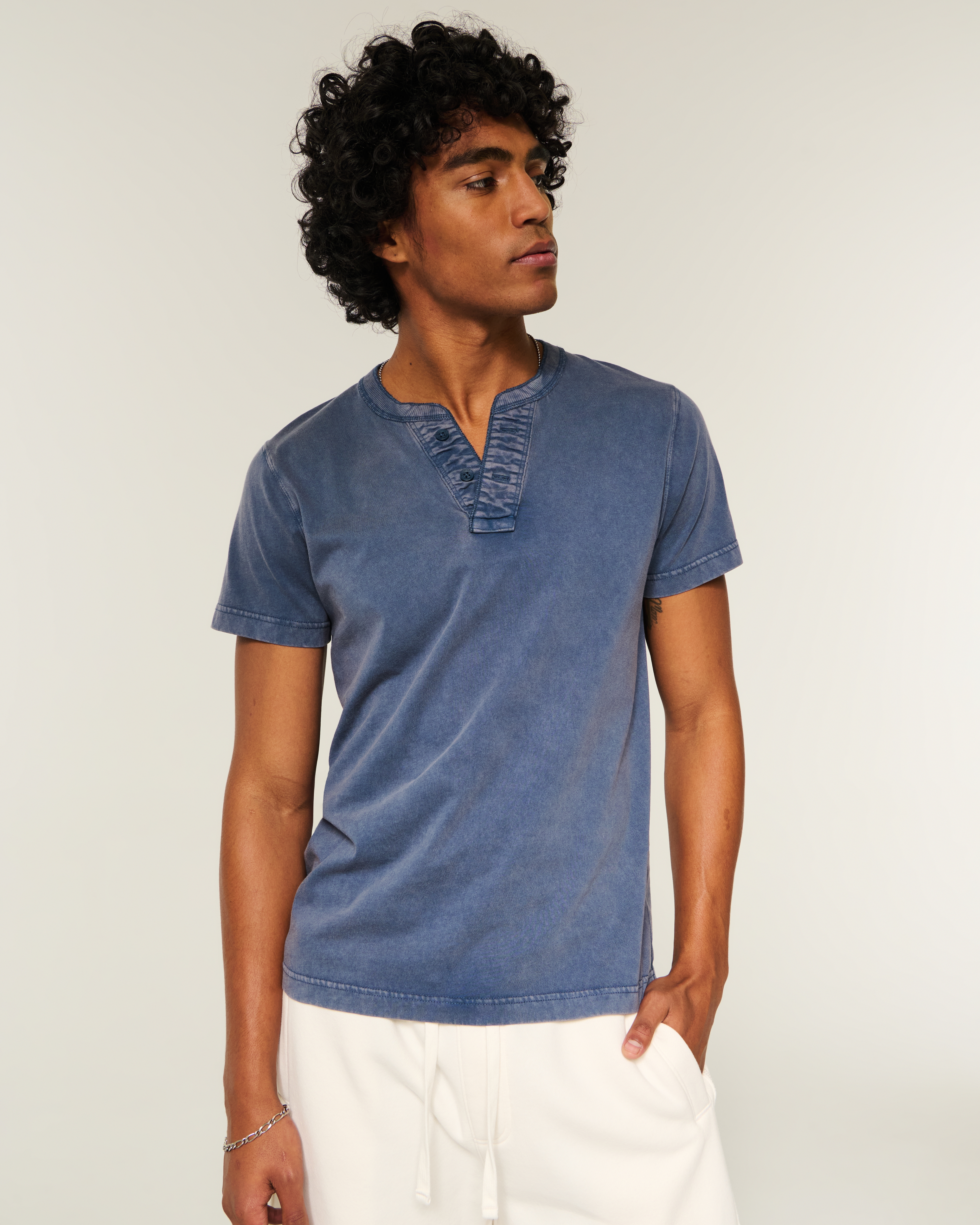 Vault Release Short-Sleeve Henley
