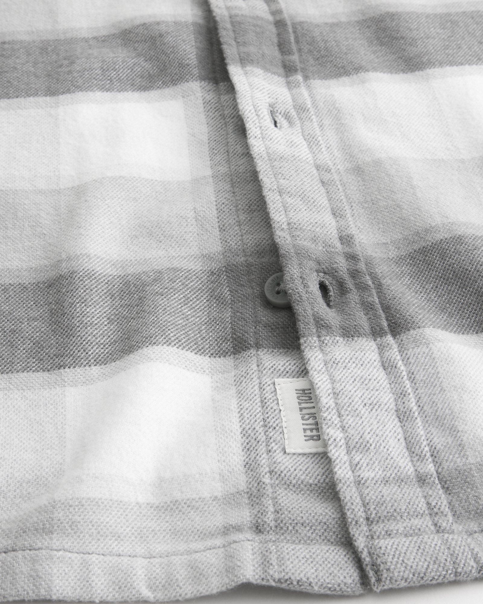 Hollister Men's Plaid Shirt 100% Cotton Size: XL fits L - clothing