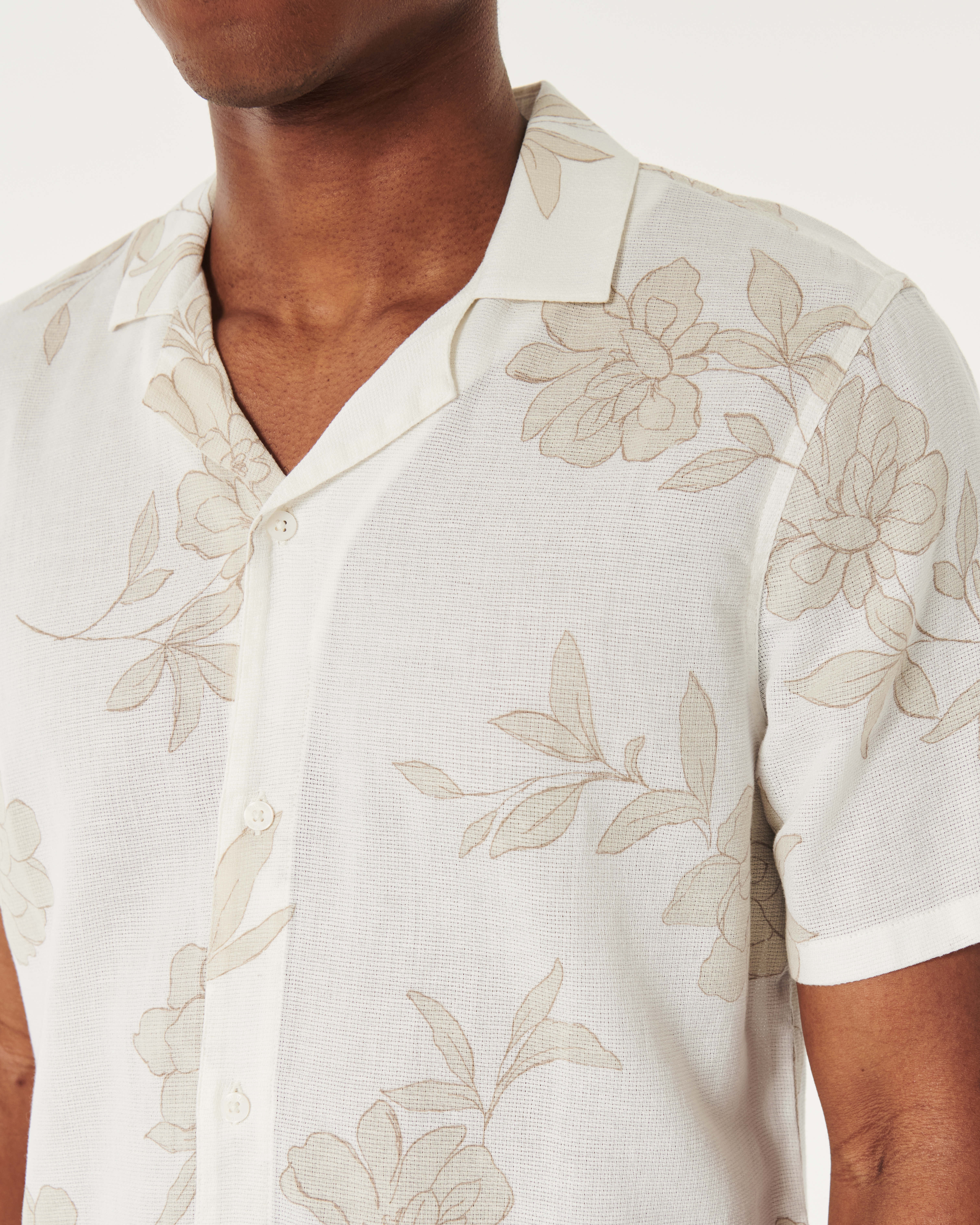 Short-Sleeve Pattern Button-Through Shirt