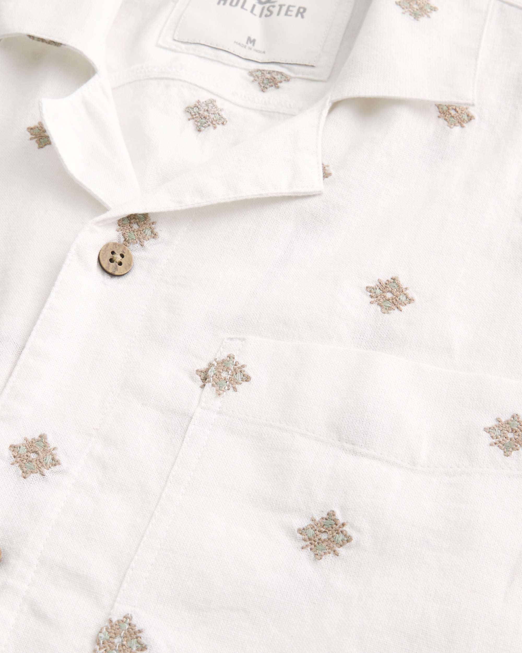 Men's Short-Sleeve Embroidered Pattern Shirt | Men's