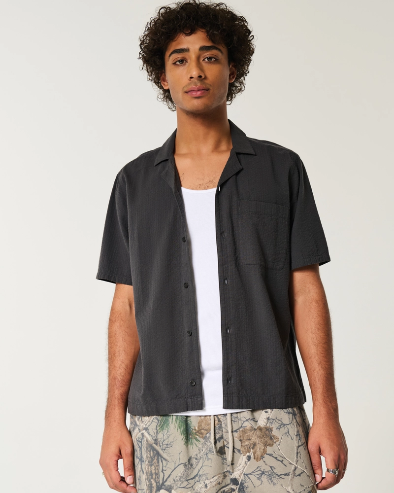 Short-Sleeve Seersucker Shirt