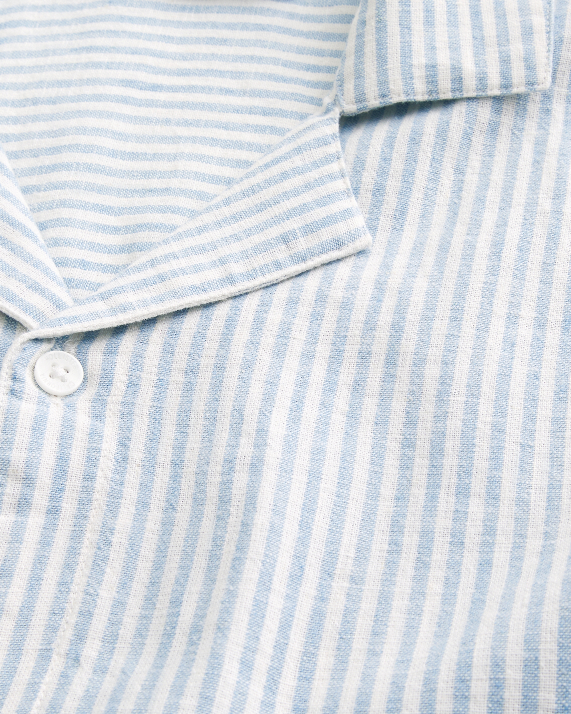 Boxy Short-Sleeve Linen-Blend Shirt