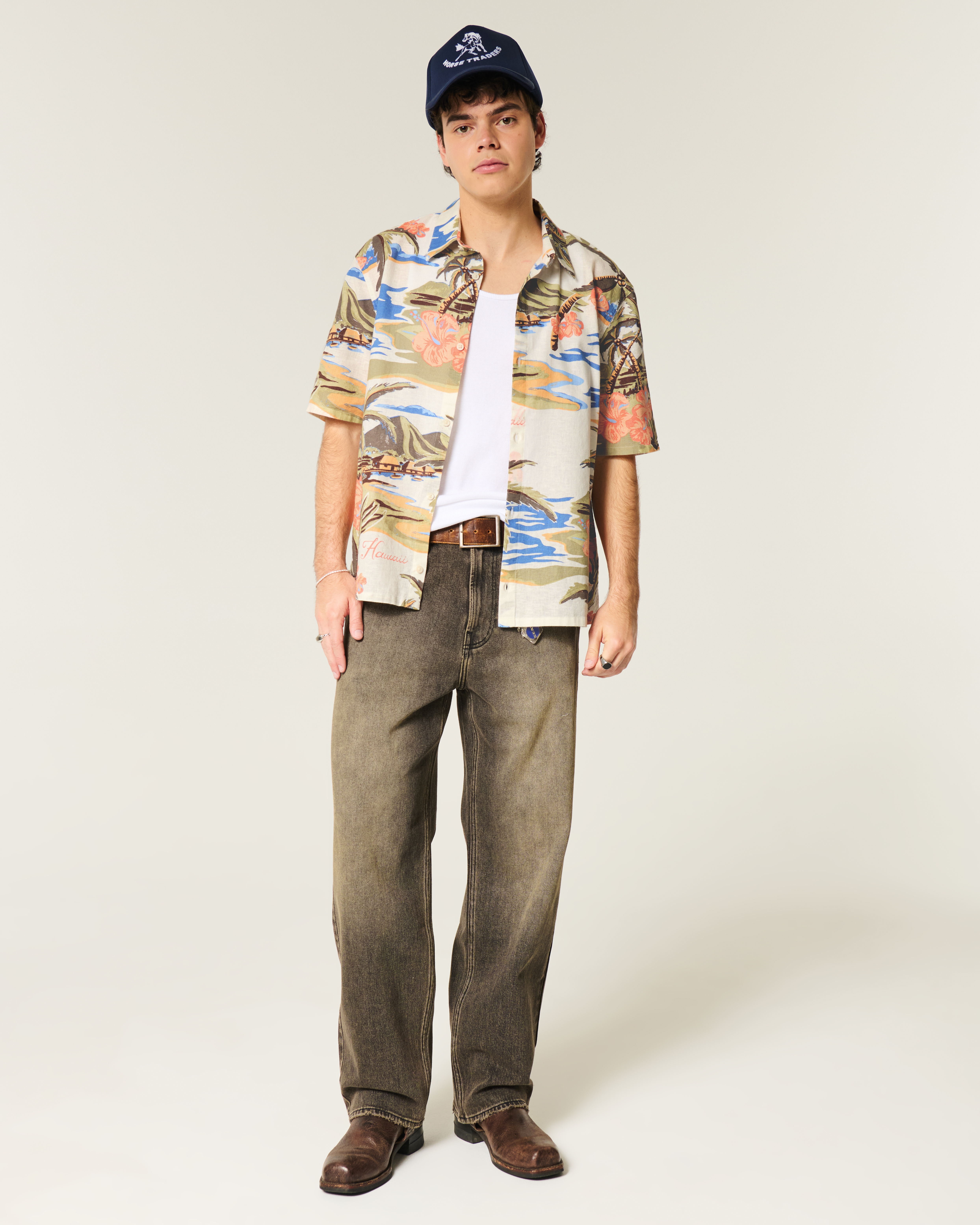 Men's Boxy Short-Sleeve Shirt | Men's Clearance | HollisterCo.ca