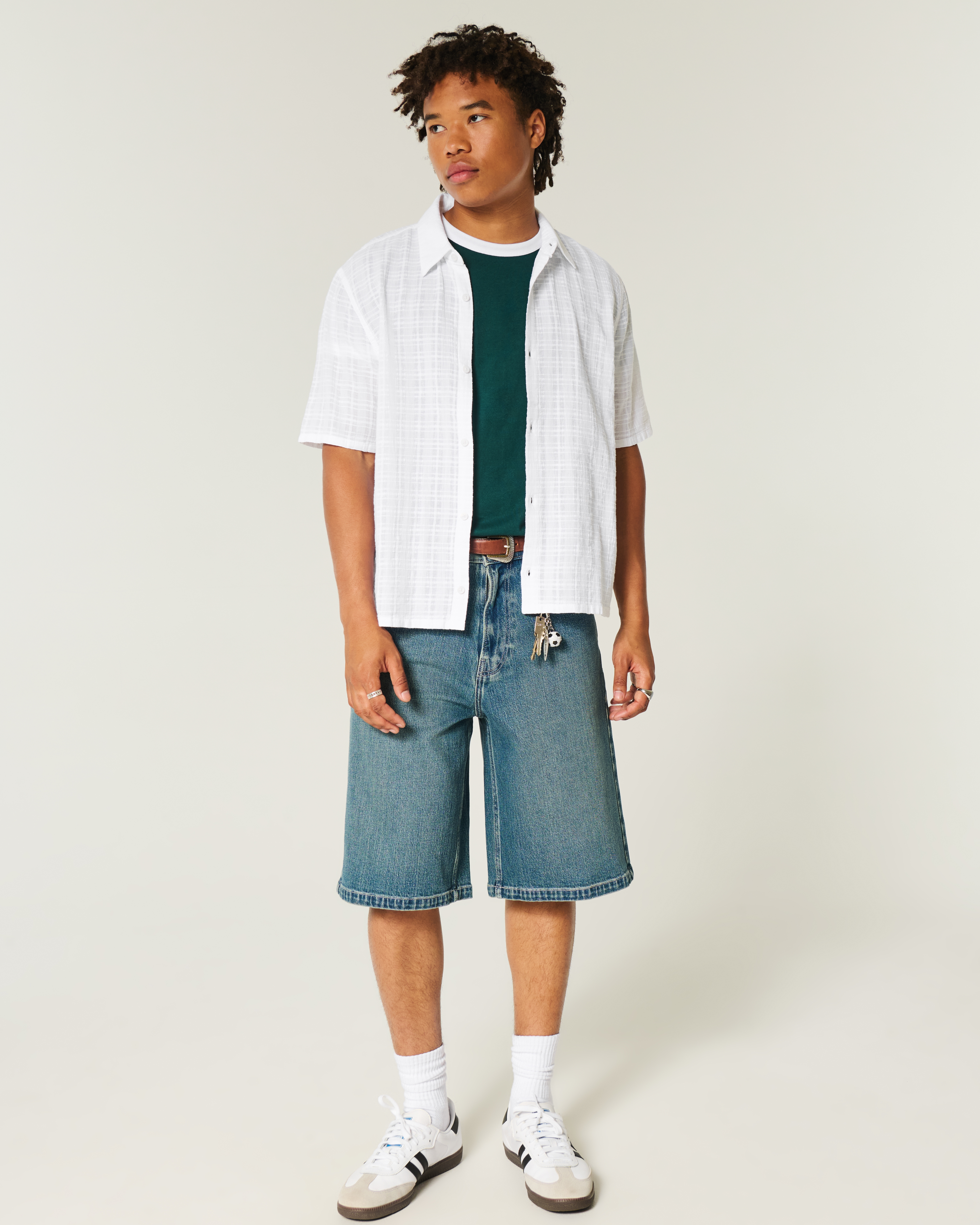 ★Hollister.co★ボクシー半袖クロシェ風シャツ メンズ ボクシー半袖クロシェスタイルシャツ | メンズ セール