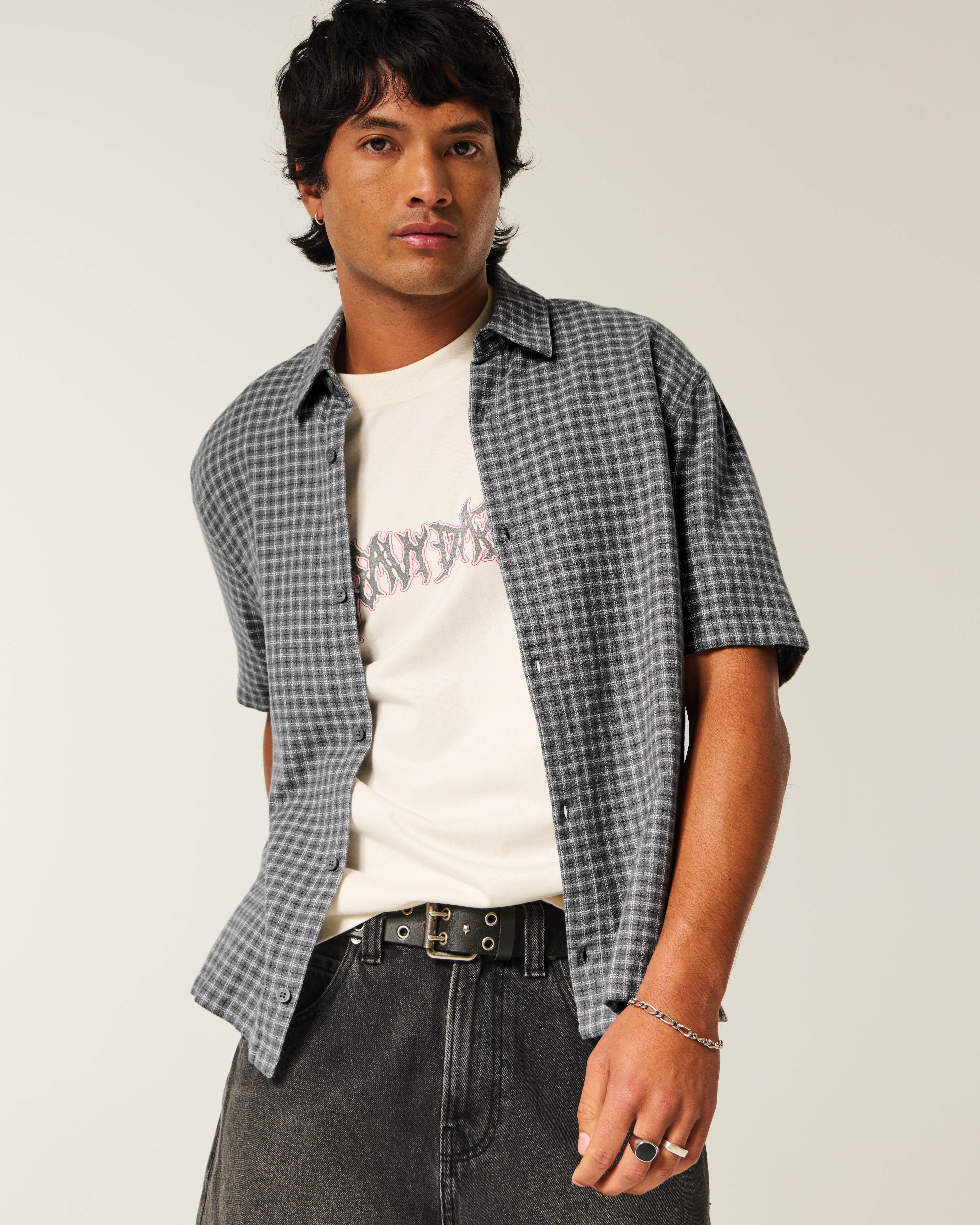 Boxy Short-Sleeve Wings Graphic Shirt