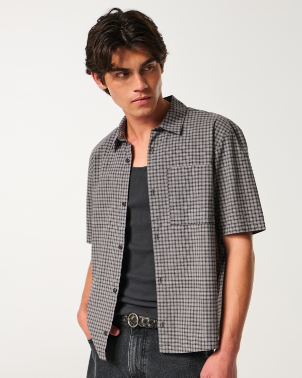 Men's Boxy Short-Sleeve Graphic Shirt | Men's Tops | HollisterCo.com