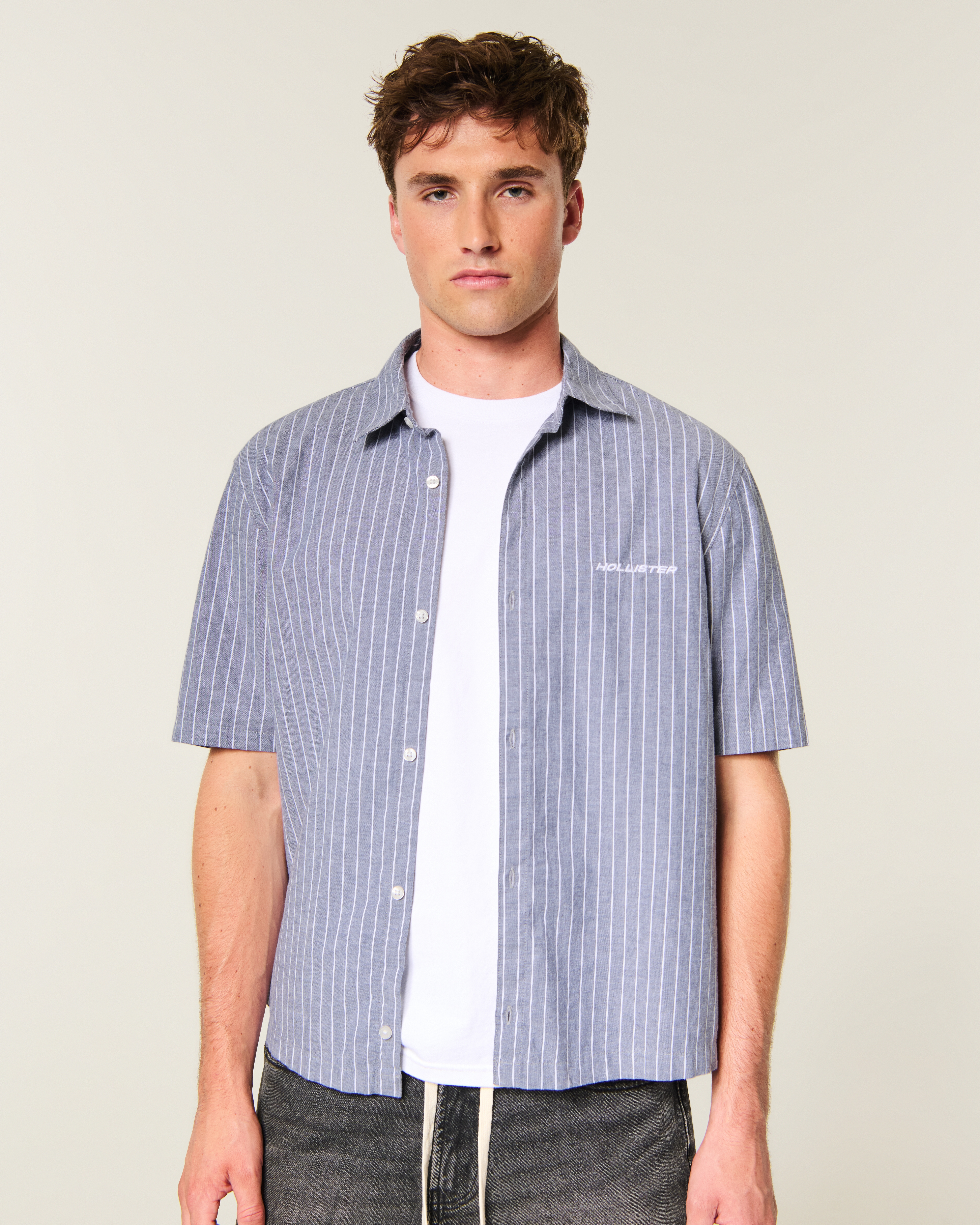 Boxy Short-Sleeve Logo Graphic Shirt