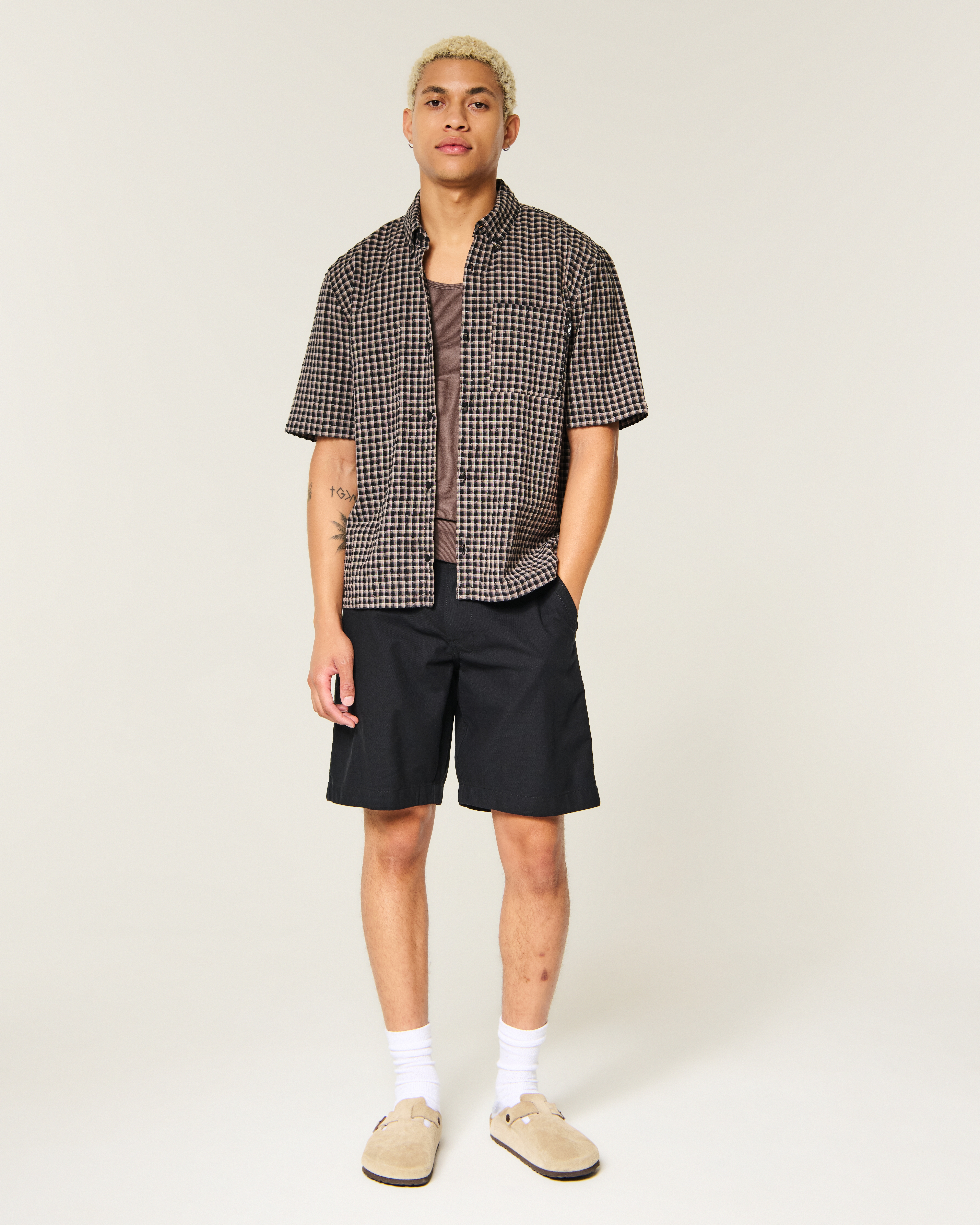 At-the-Knee Comfort Linen-Blend Shorts