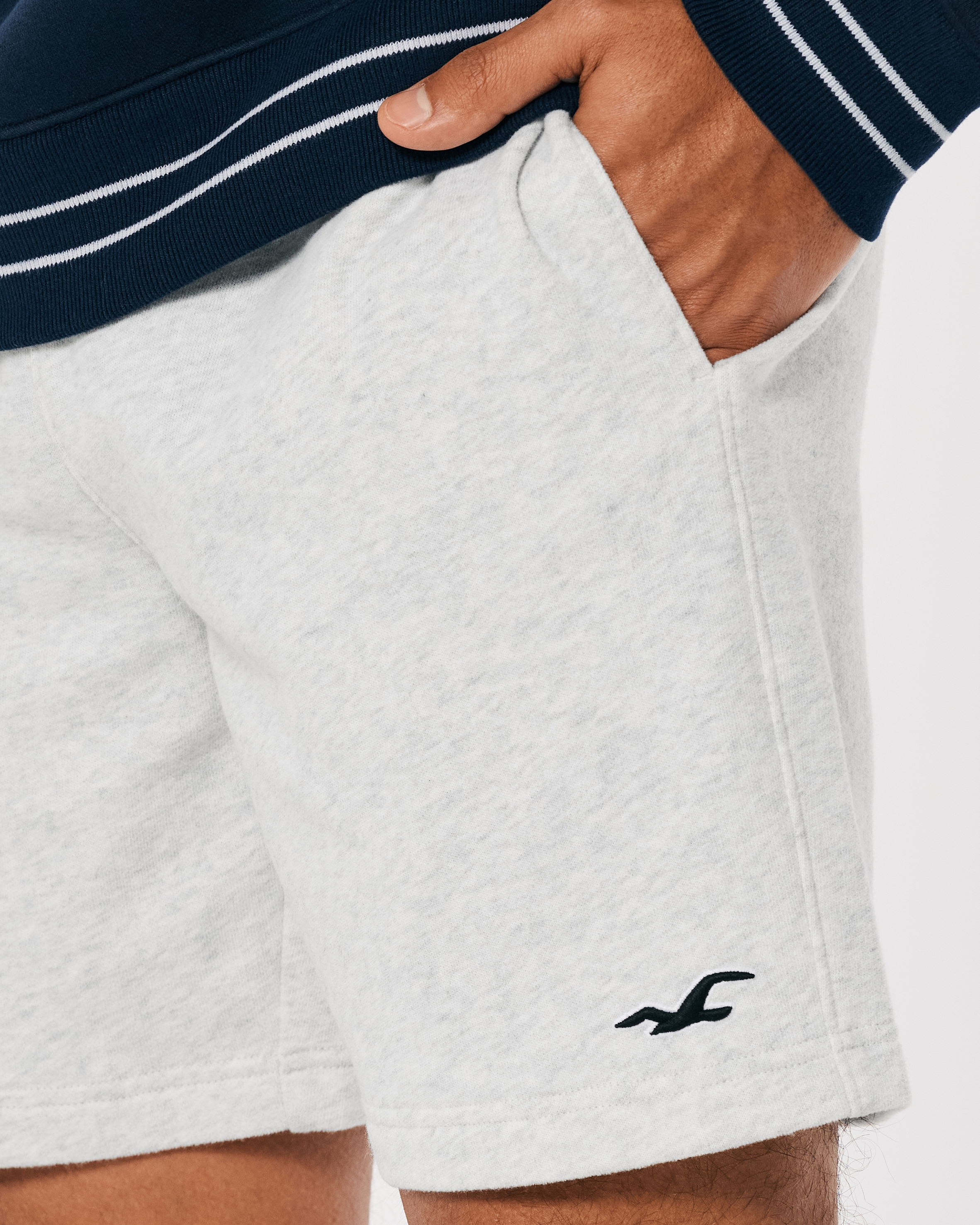 Hollister fleece sales shorts mens