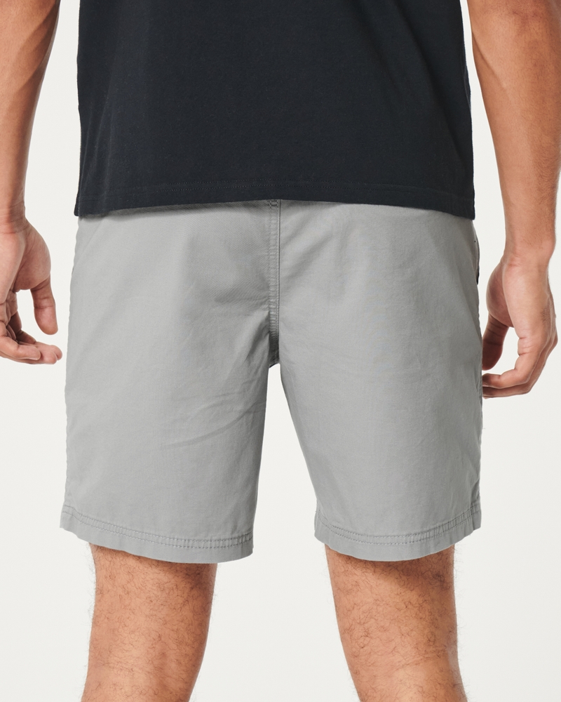 Twill Pull-On Shorts 7"