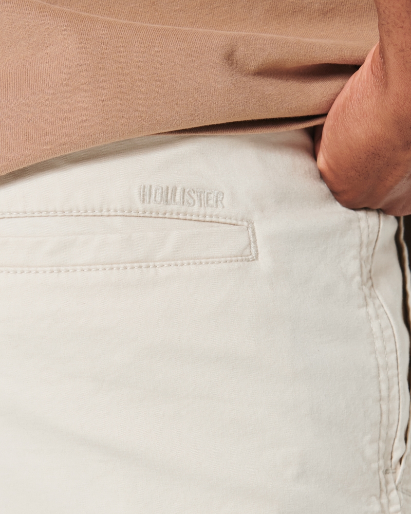 Twill Pull-On Shorts 7"