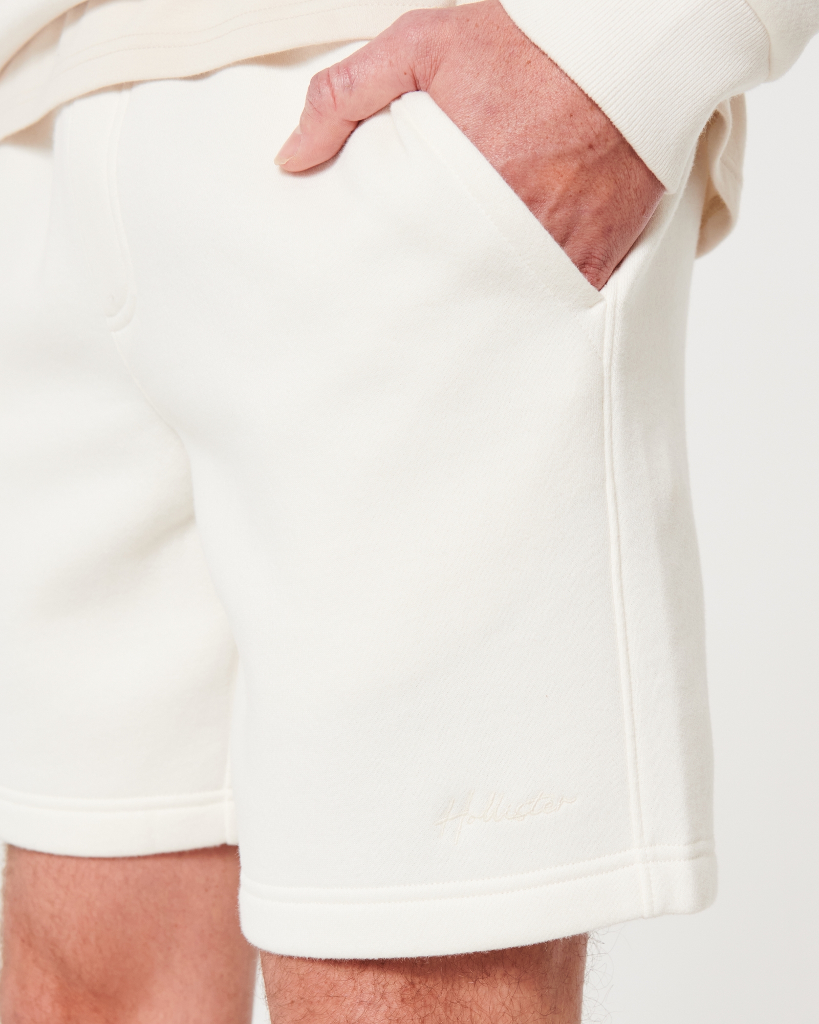 Men's fleece shorts - White Shaka Logo – South Bay Board Co.