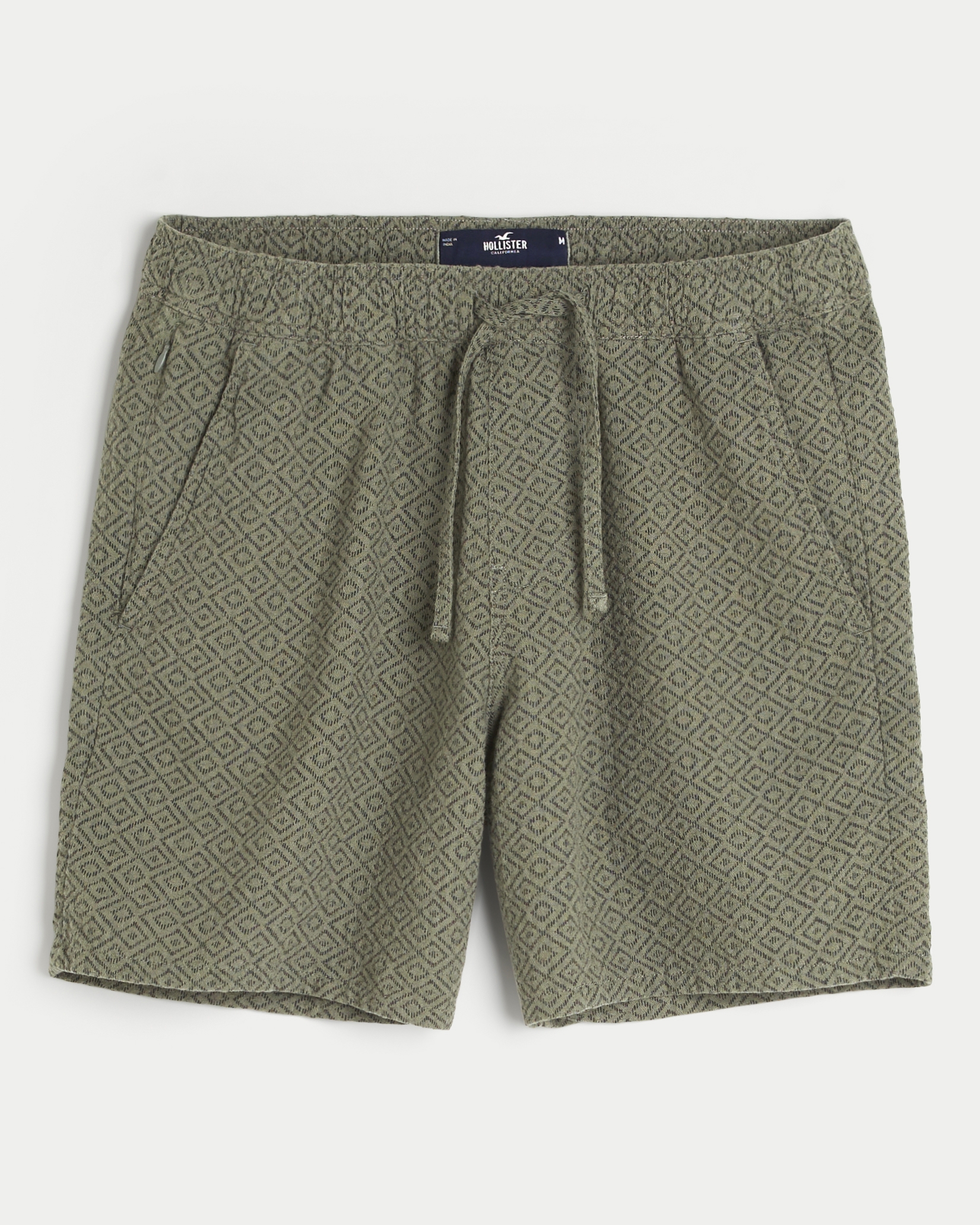 Woven Shorts 7"