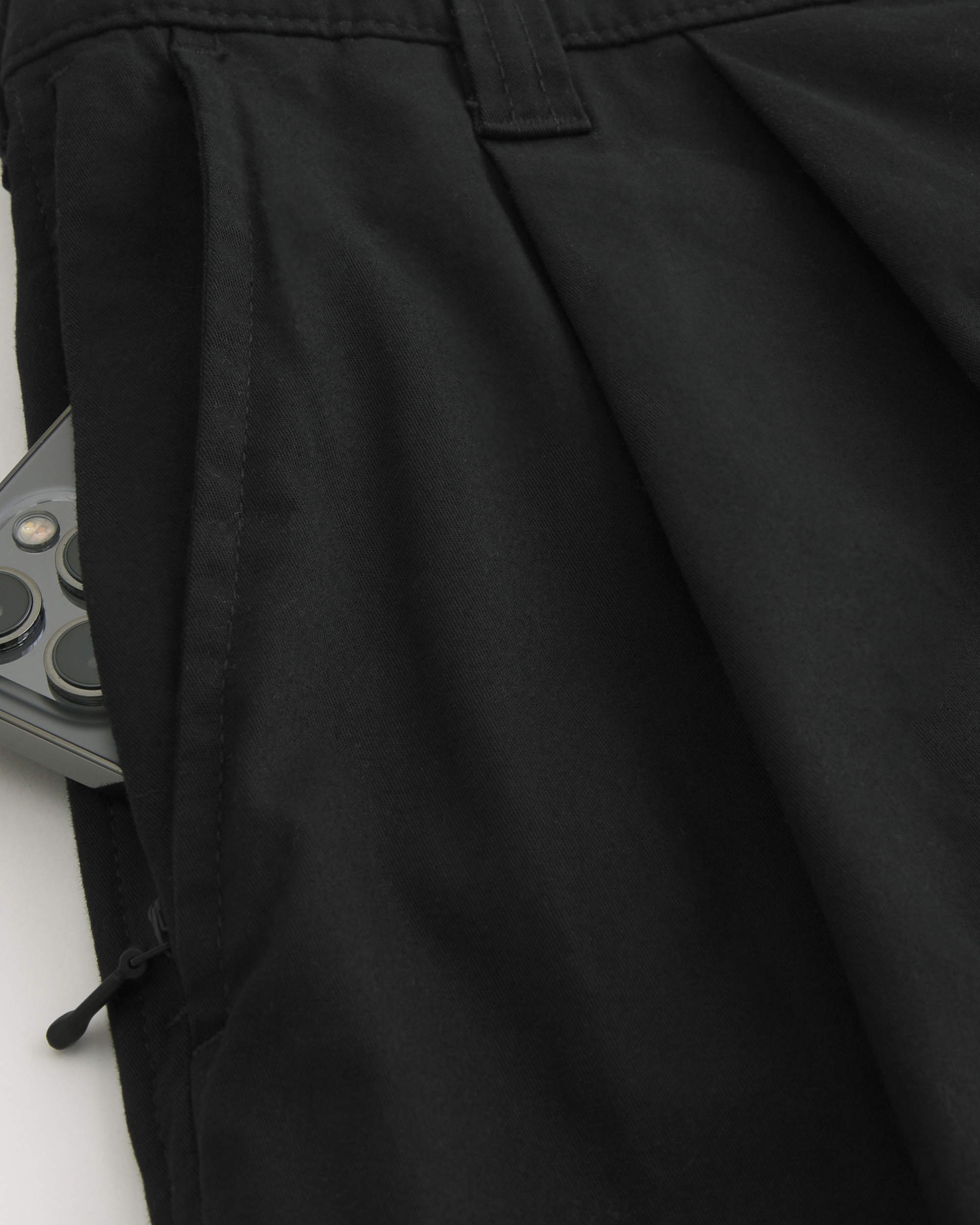 Above-the-Knee Baggy Bermuda Flex Waist Shorts