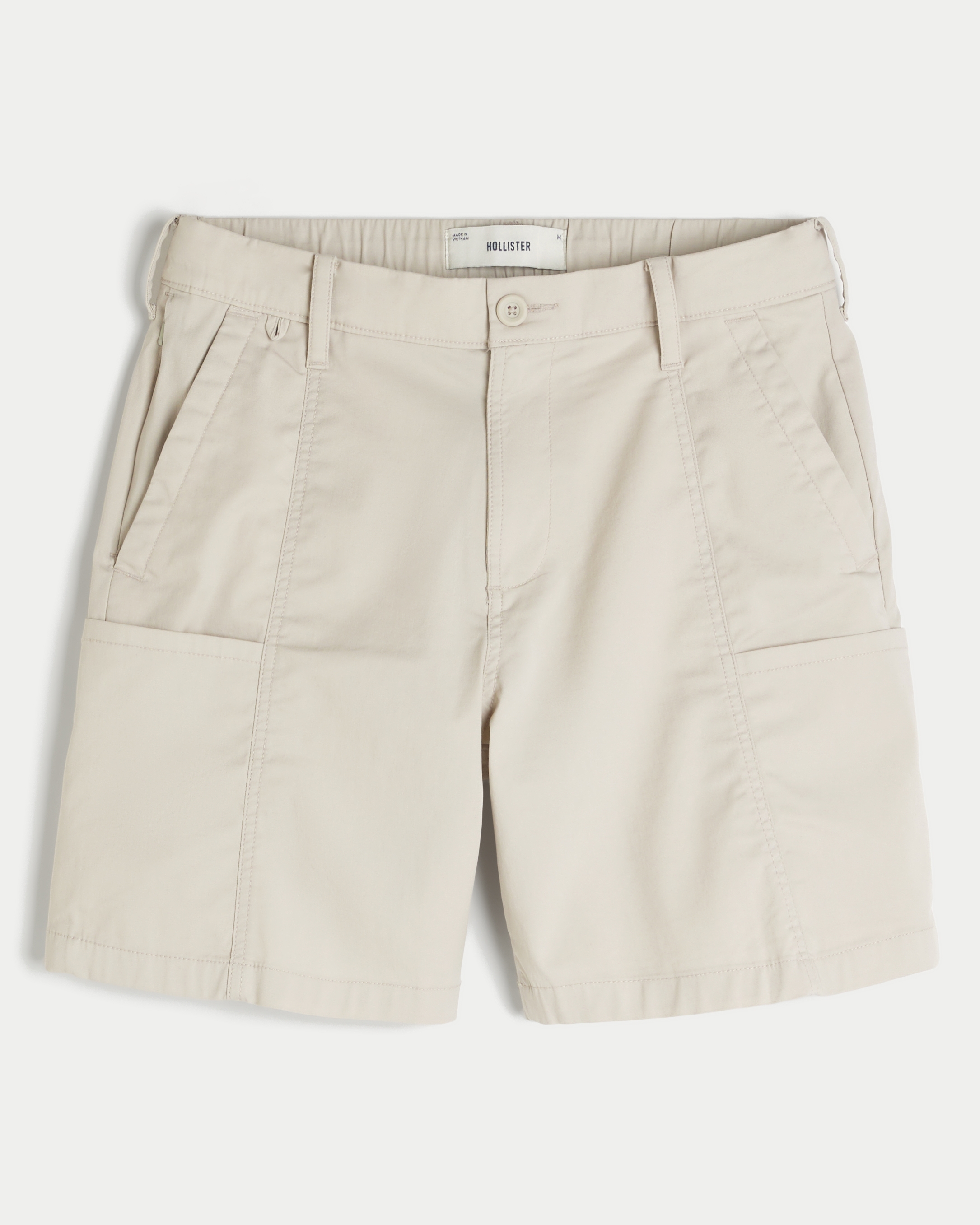 At-the-Knee Cooling Golf Shorts