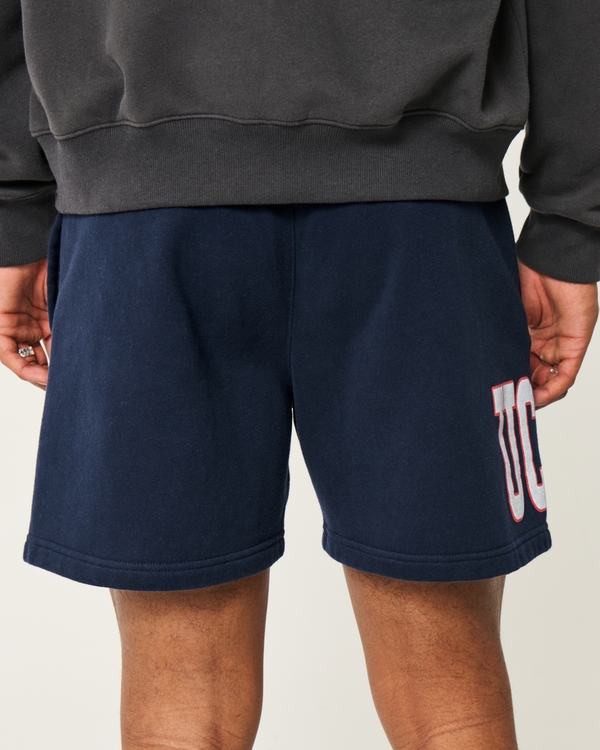 Mid-Thigh Fleece UConn Huskies Graphic Shorts