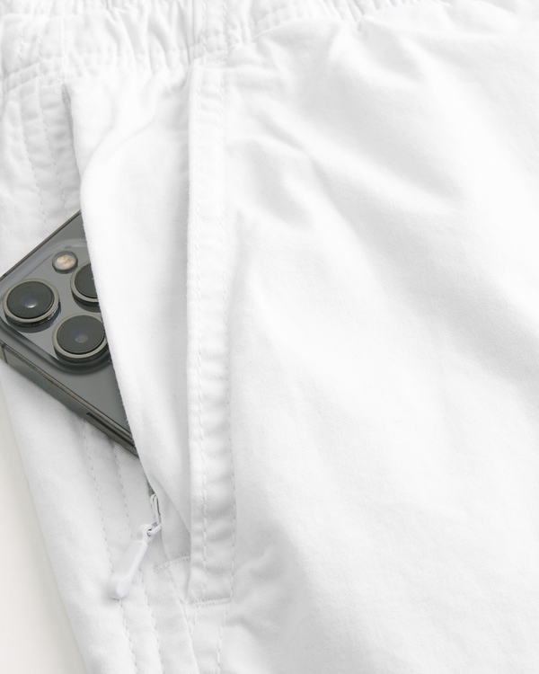 Mid-Thigh Twill Pull-On Shorts