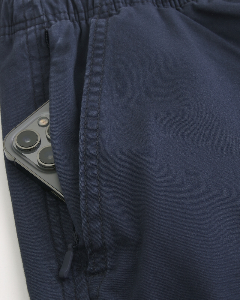 Mid-Thigh Twill Pull-On Shorts