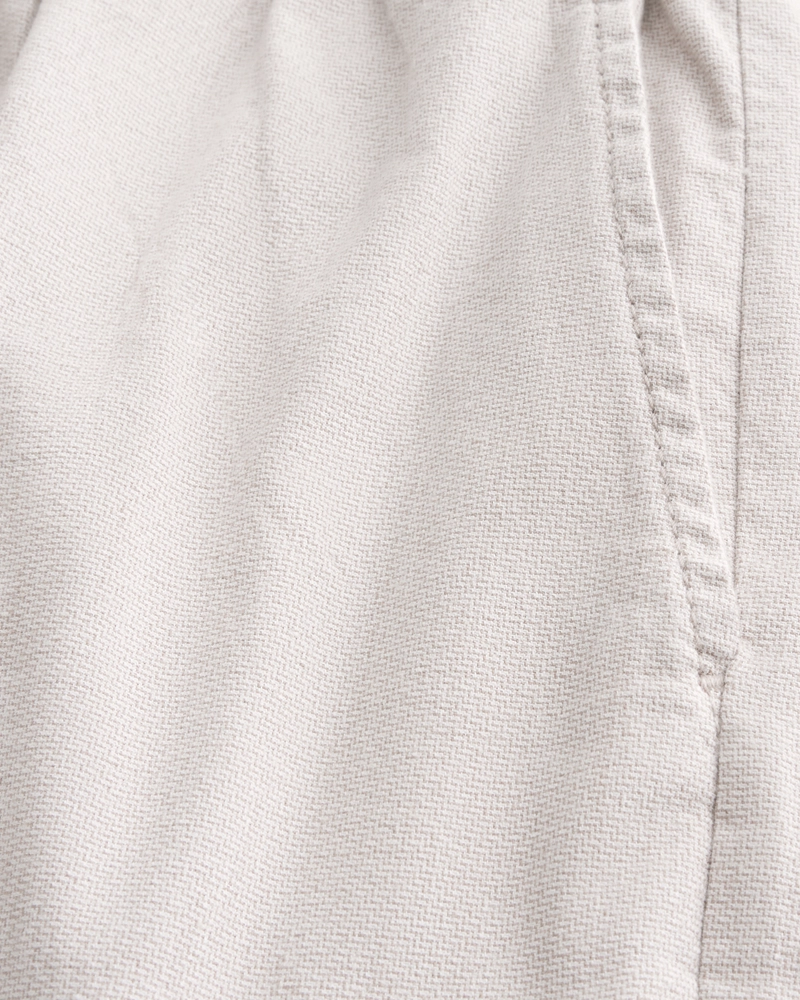 Mid-Thigh Linen-Blend Pull-On Shorts