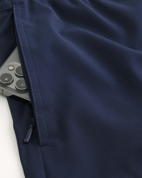 Mid-Thigh Hybrid Active Shorts