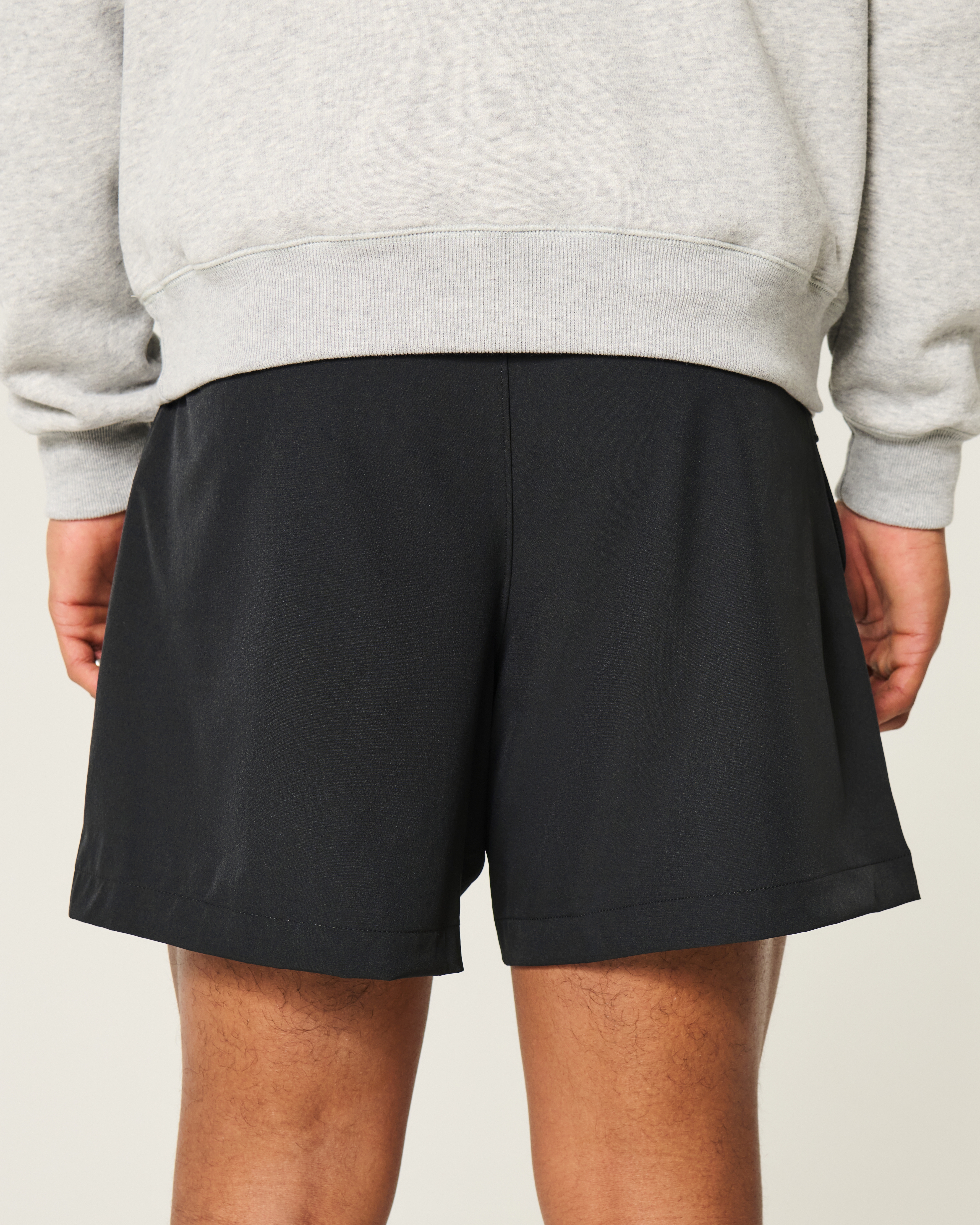 Mid-Thigh Hybrid Active Shorts