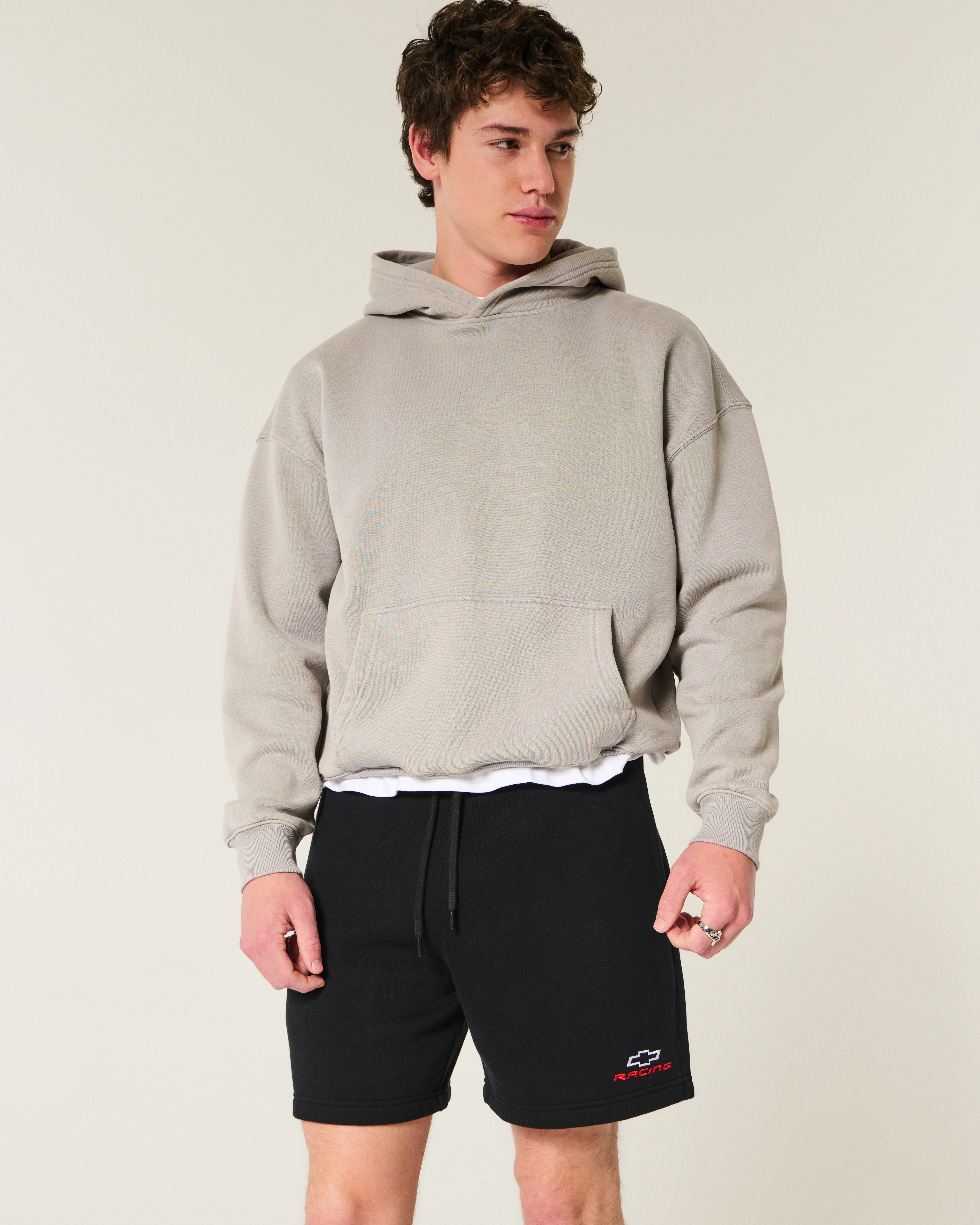 Hollister Feel Good Fleece Mid-Thigh Chevy Graphic Shorts