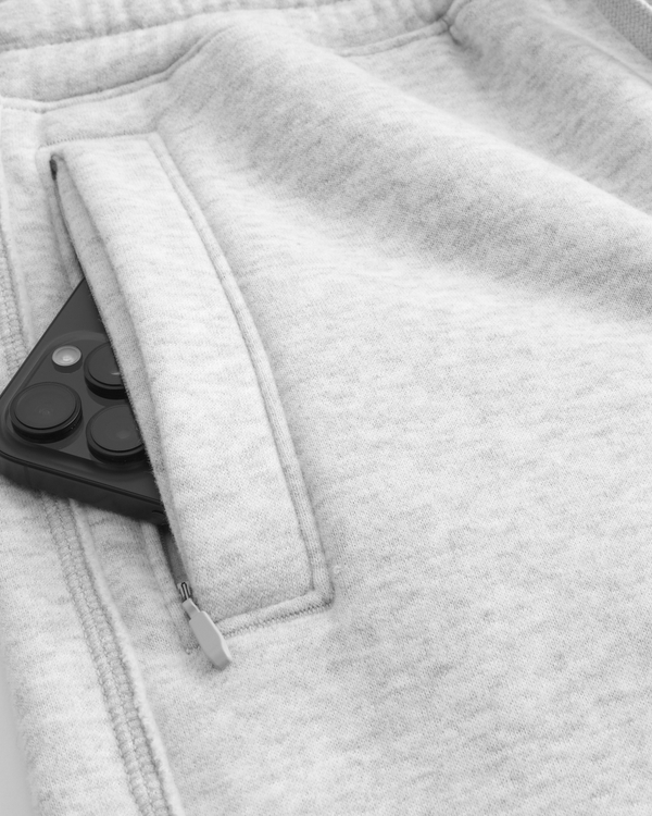 Vault Release Baggy Fleece Shorts