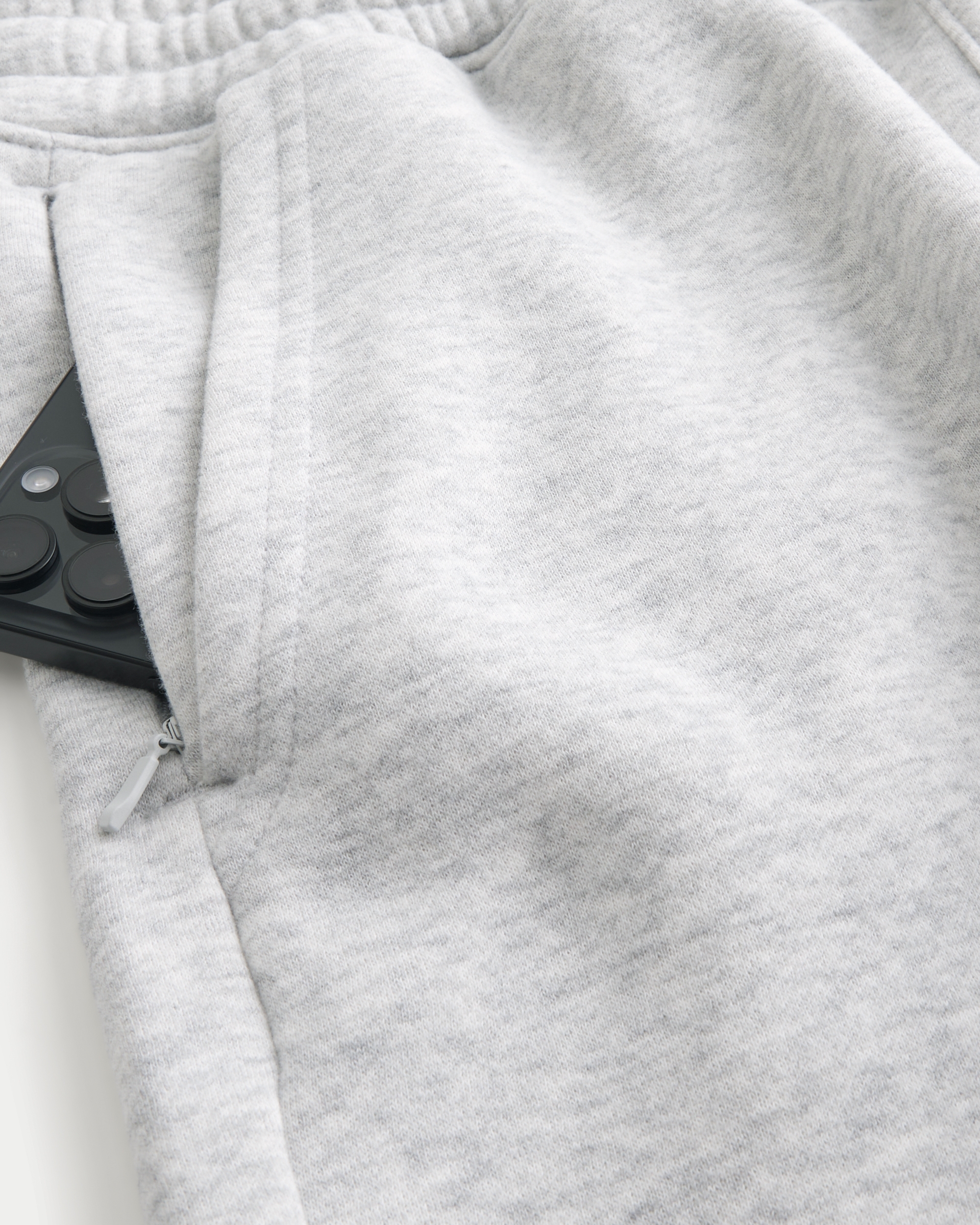 argue Italy micro fleece size①パンツmilk Cozy Sweatfleece Perfect Micro Short | Aritzia INTL