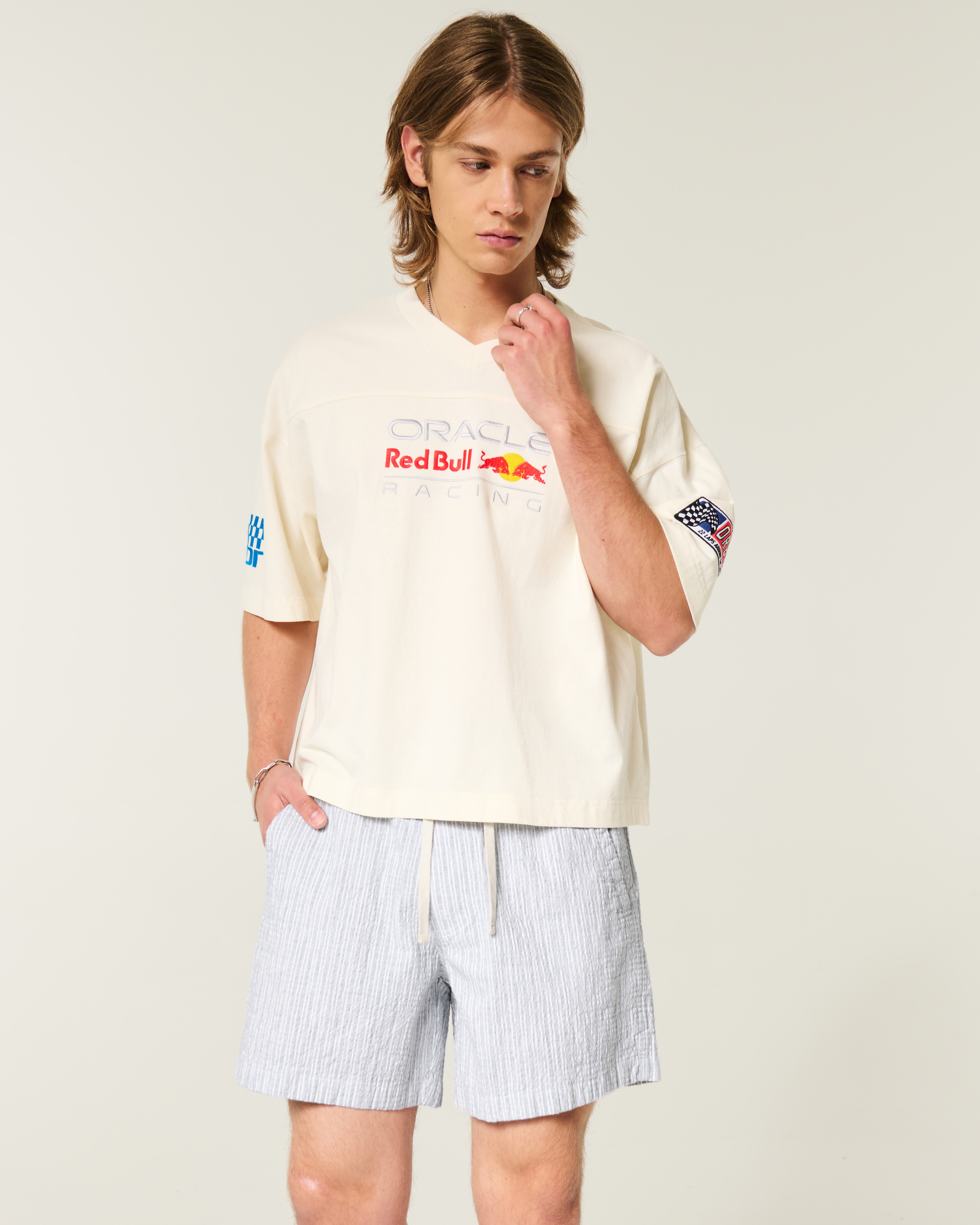 Mid-Thigh Seersucker Pull-On Shorts