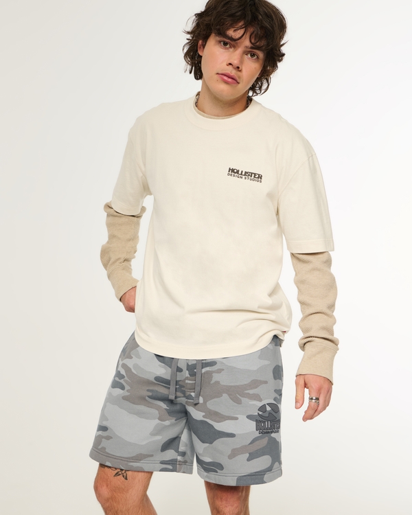 Above-the-Knee Logo Graphic Camo Baggy Fleece Shorts, Gray Camo view 2