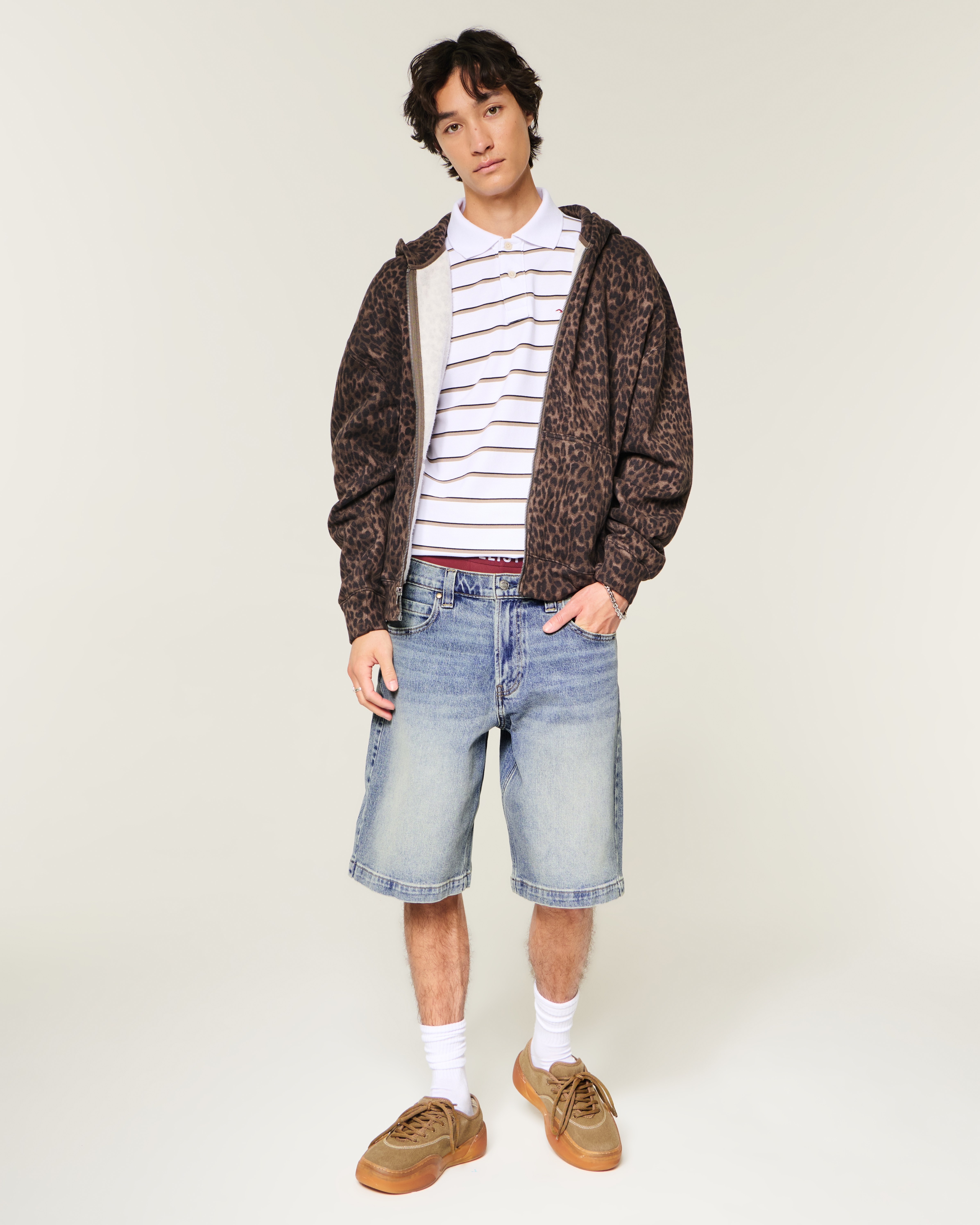 Low-Rise Medium Wash Baggy Jean Shorts