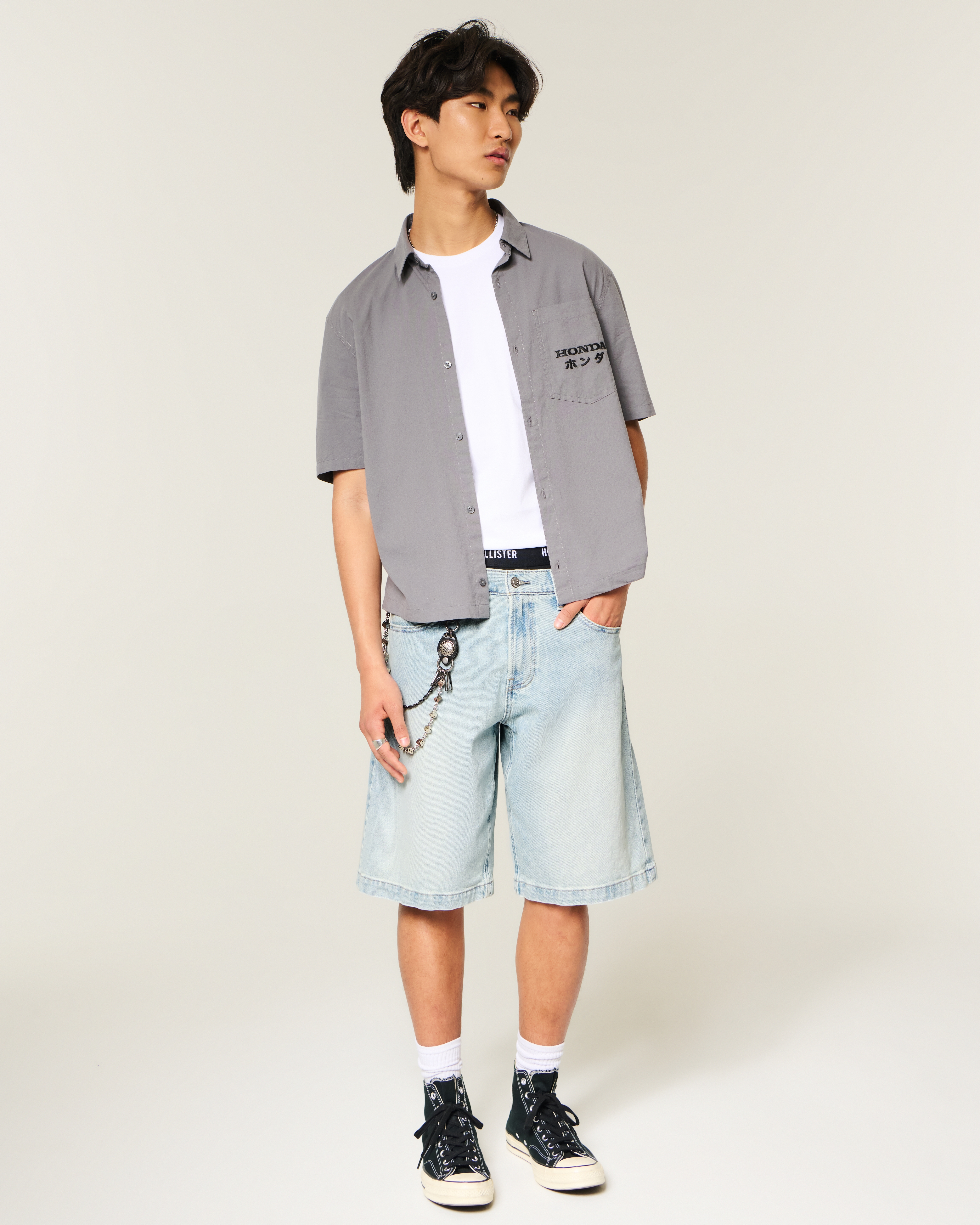 Low-Rise Light Wash Graphic Baggy Jean Shorts