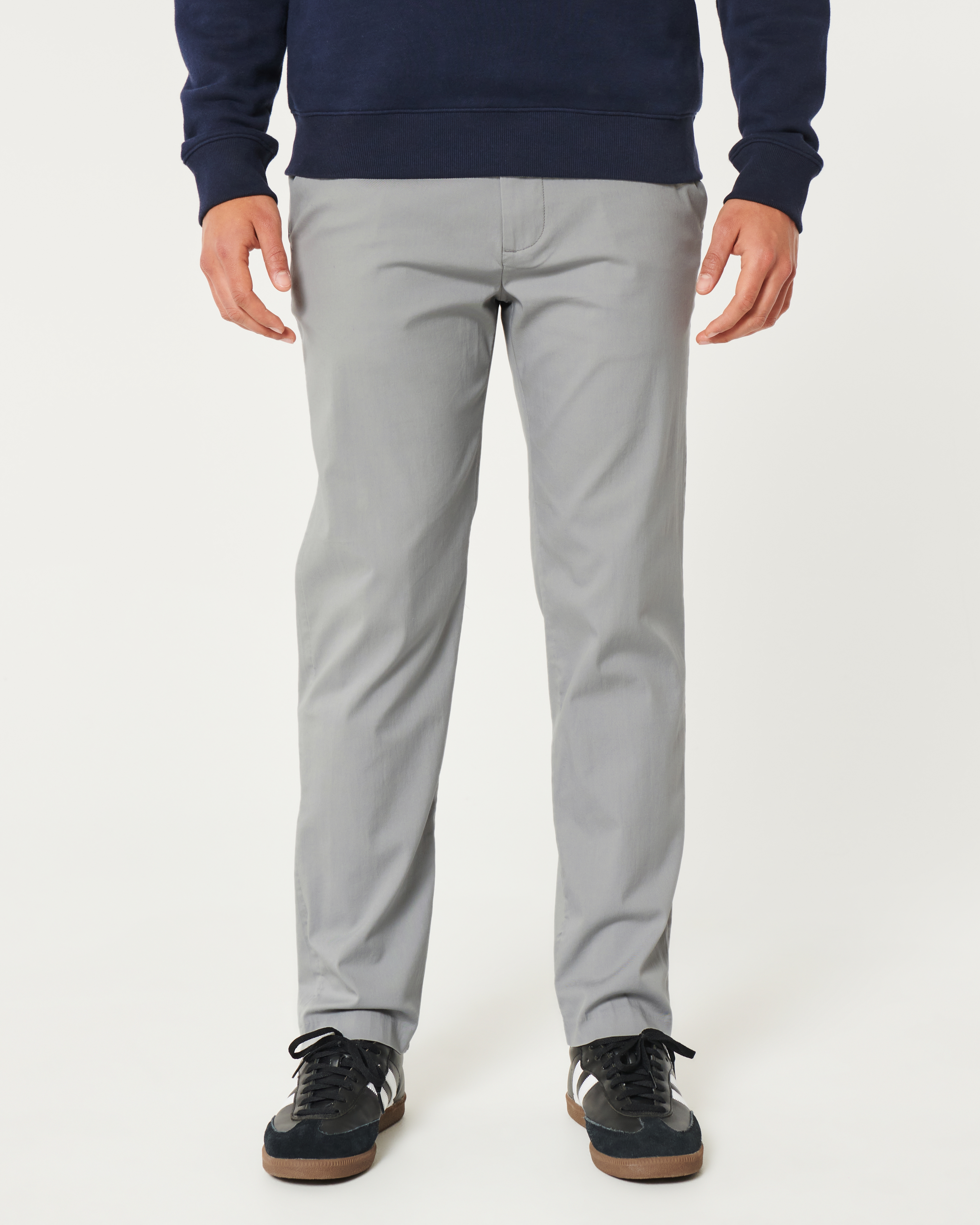 Hollister slim straight chino best sale