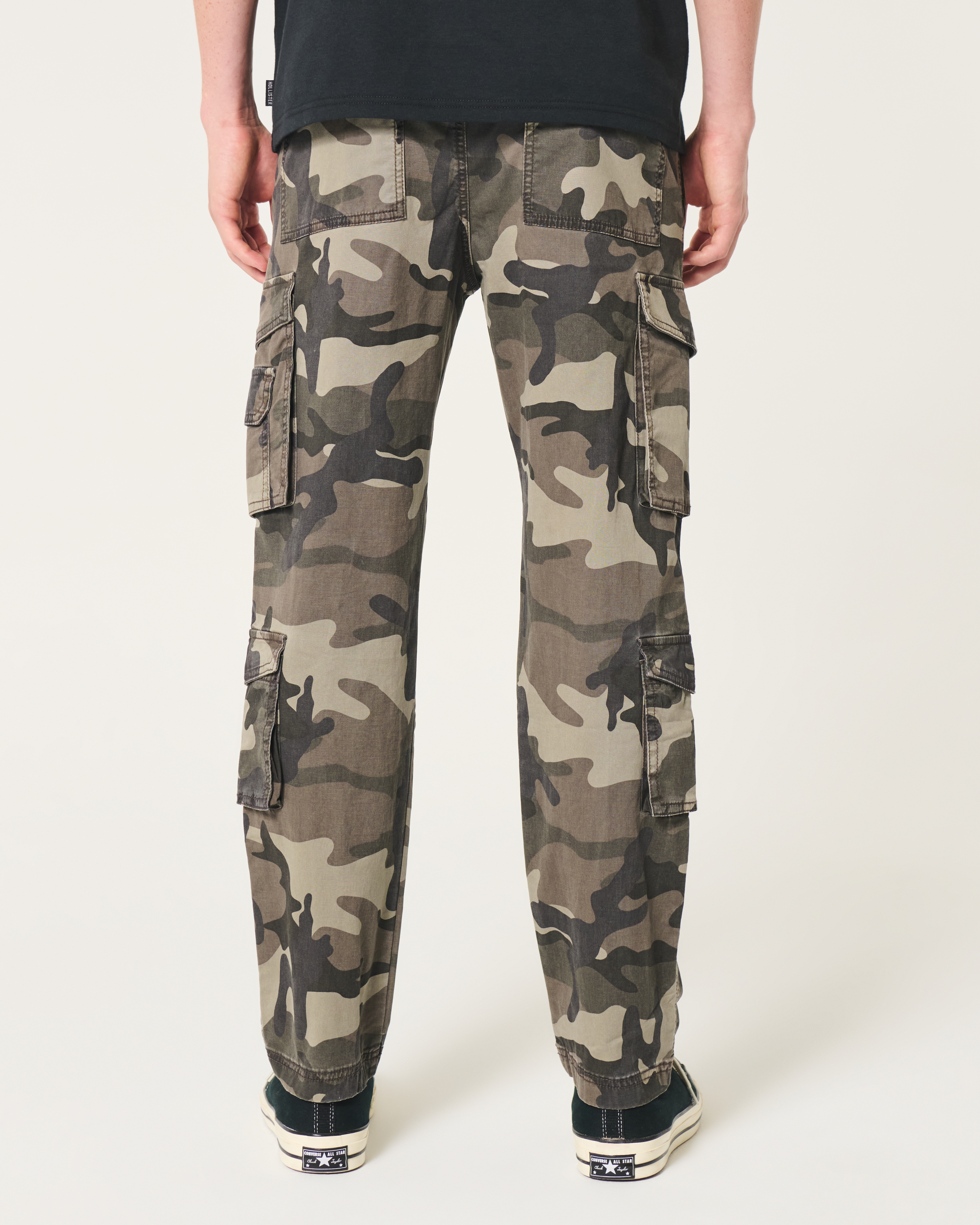 Men s Slim Straight Pull On 4 Pocket Cargo Pants in Camo Size S from Hollister