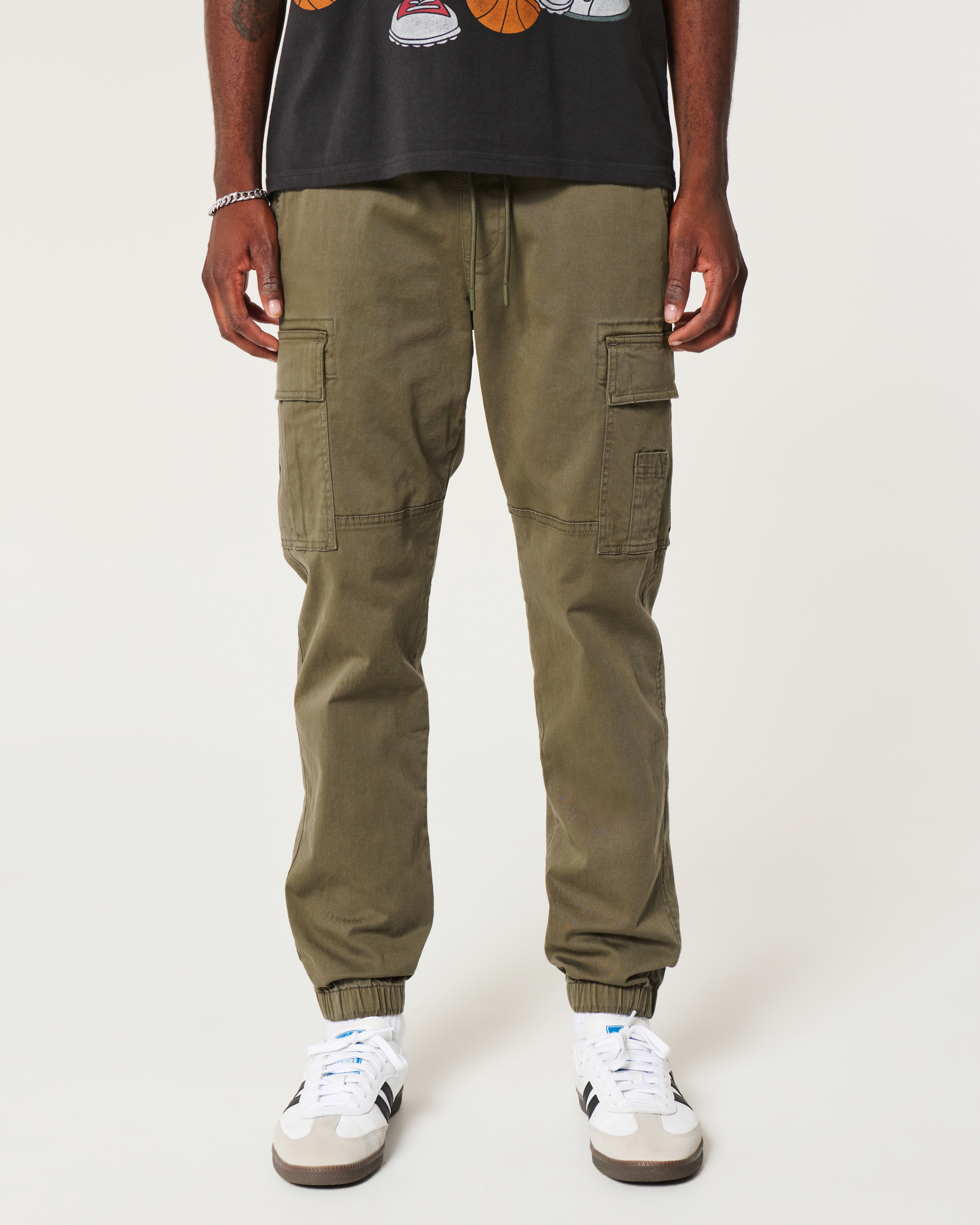 Relaxed Twill Cargo Joggers