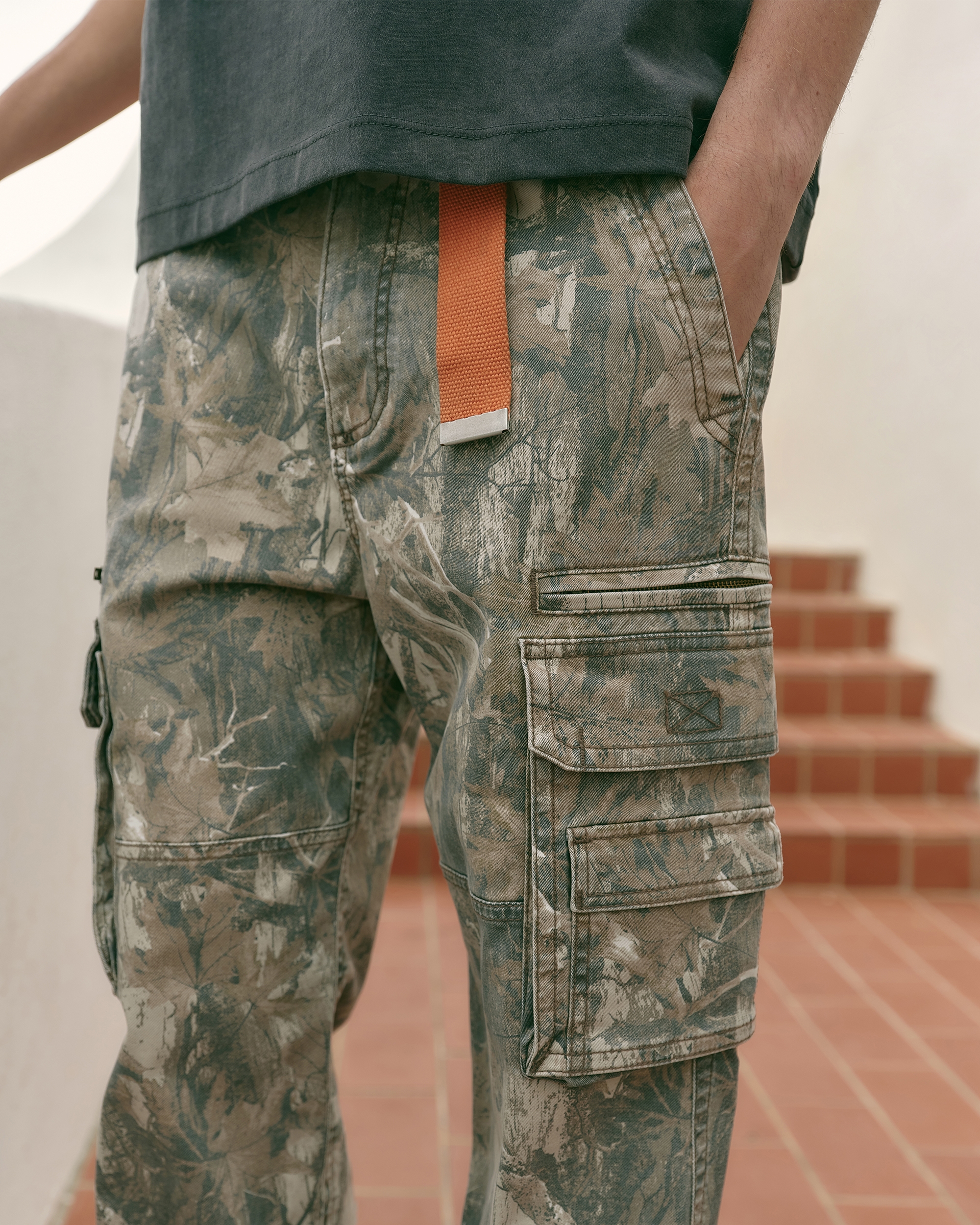 Men s Heavyweight Loose Camo Cargo Pants Men s Hollister Sale Up to 40 Off Select Styles HollisterCo