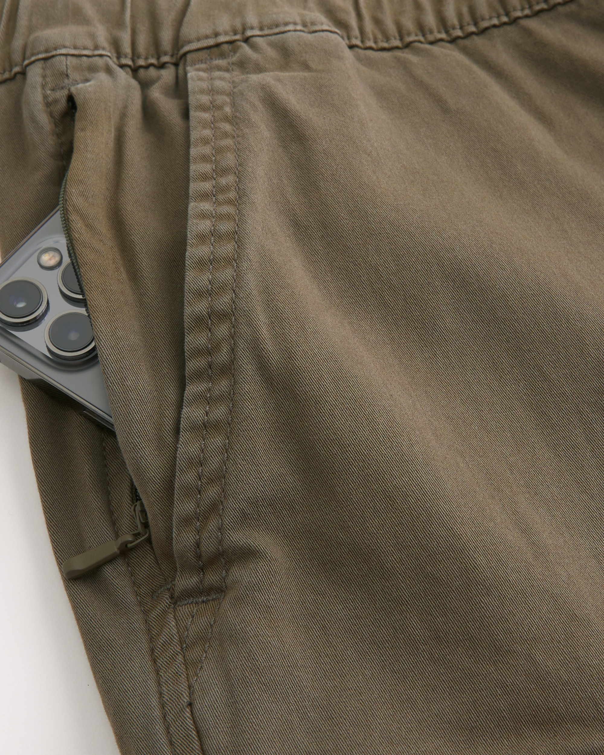 Relaxed Twill Cargo Joggers