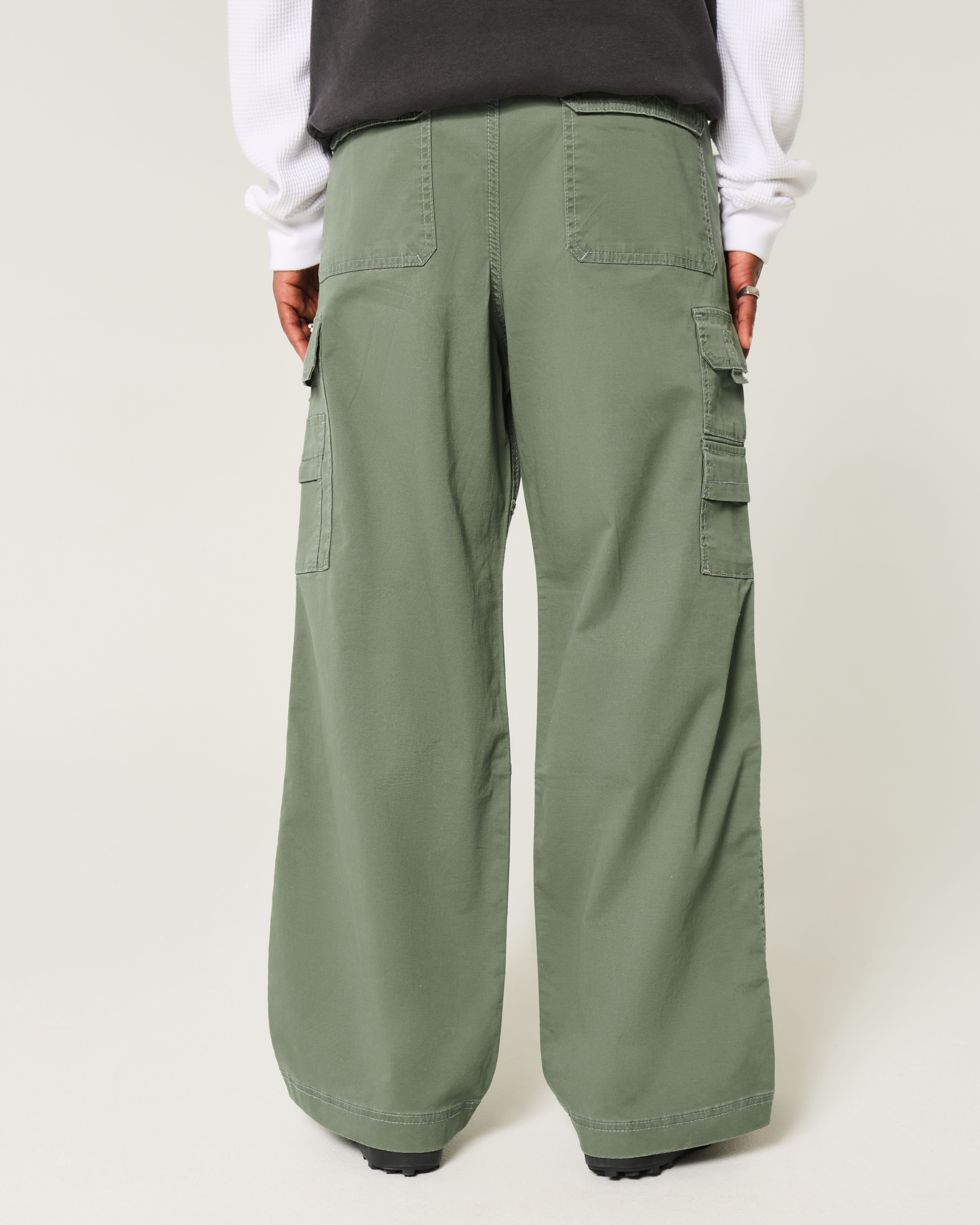 Men's Super Baggy Cargo Pants | Men's Bottoms | HollisterCo.com