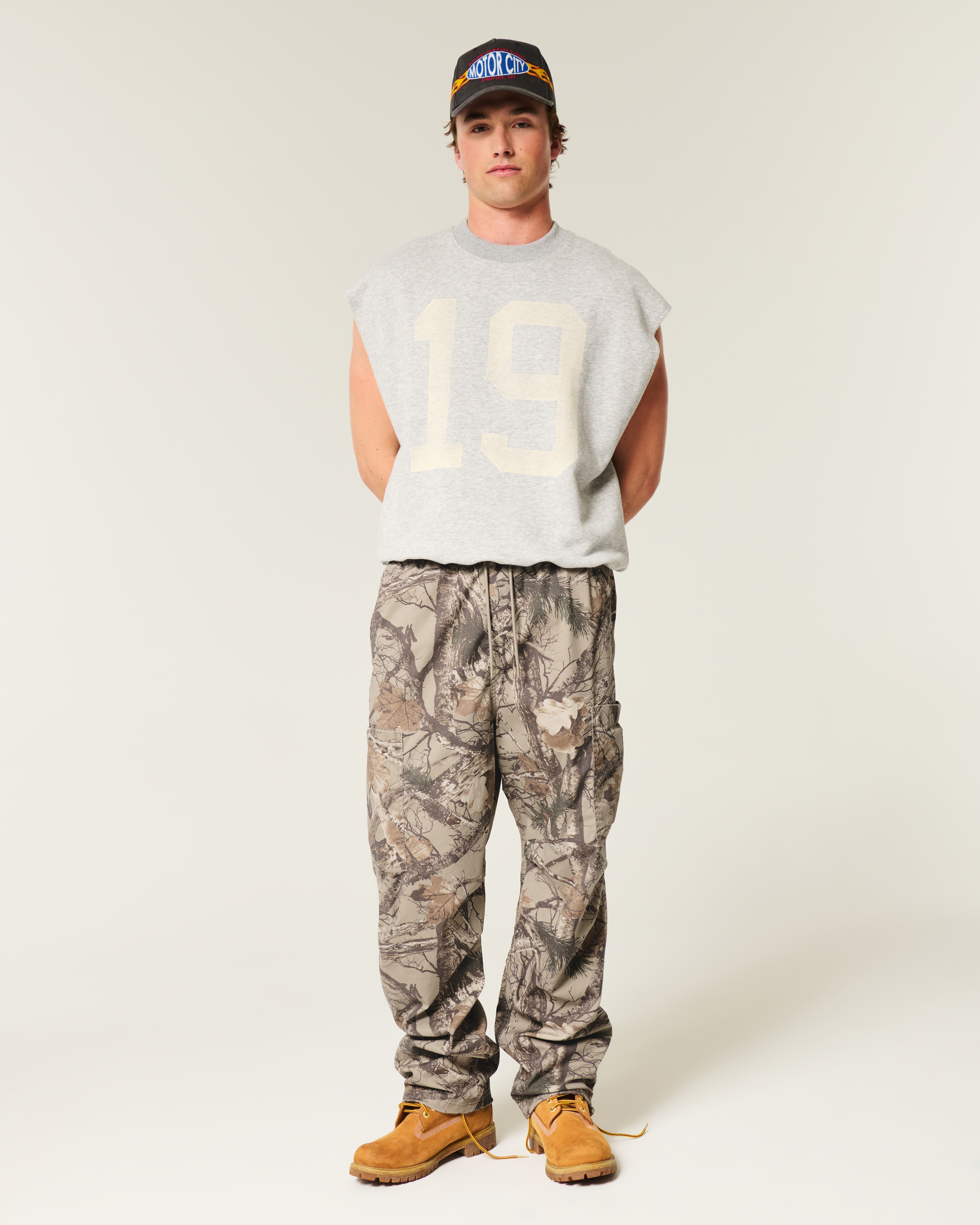 Baggy Pull-On Camo Utility Pants