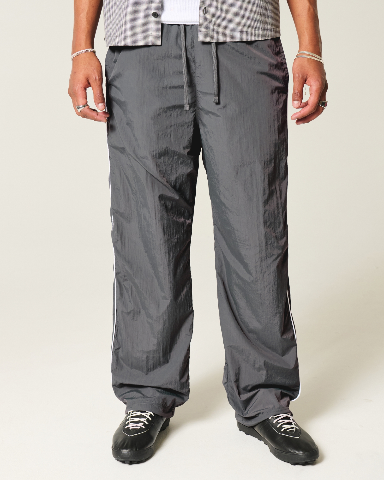 Men's Baggy Track Pants | Men's Clearance | HollisterCo.com