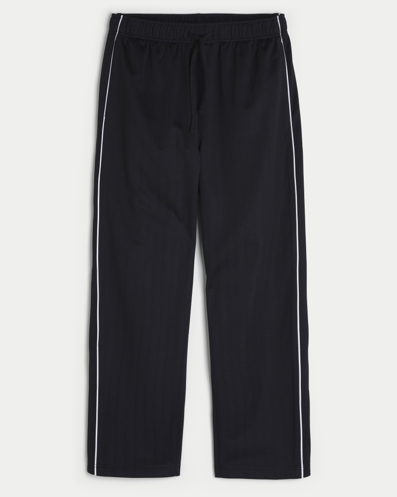 Men's Baggy Soccer Pants | Men's Clearance | HollisterCo.com