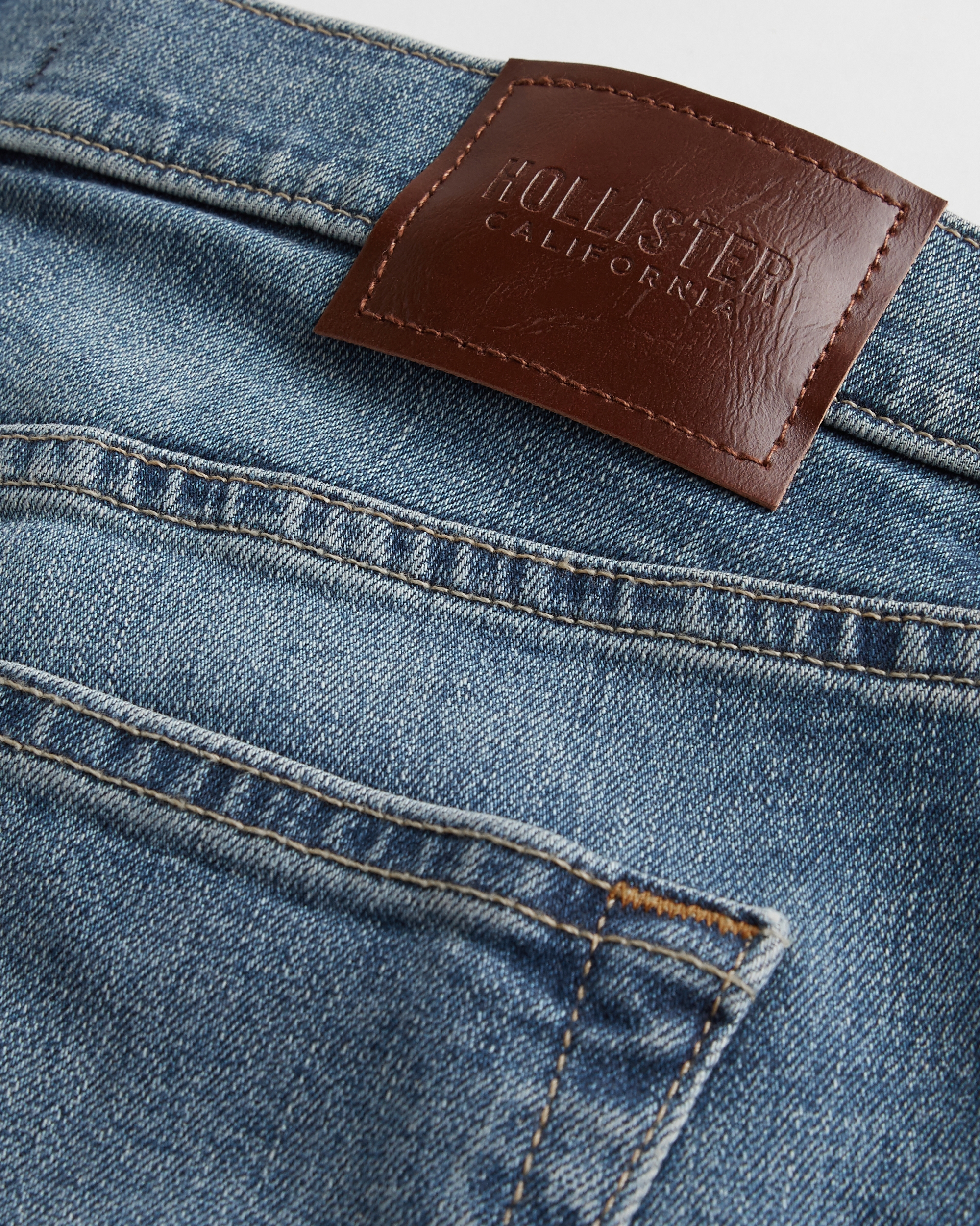 Hollister jeans shop back pocket