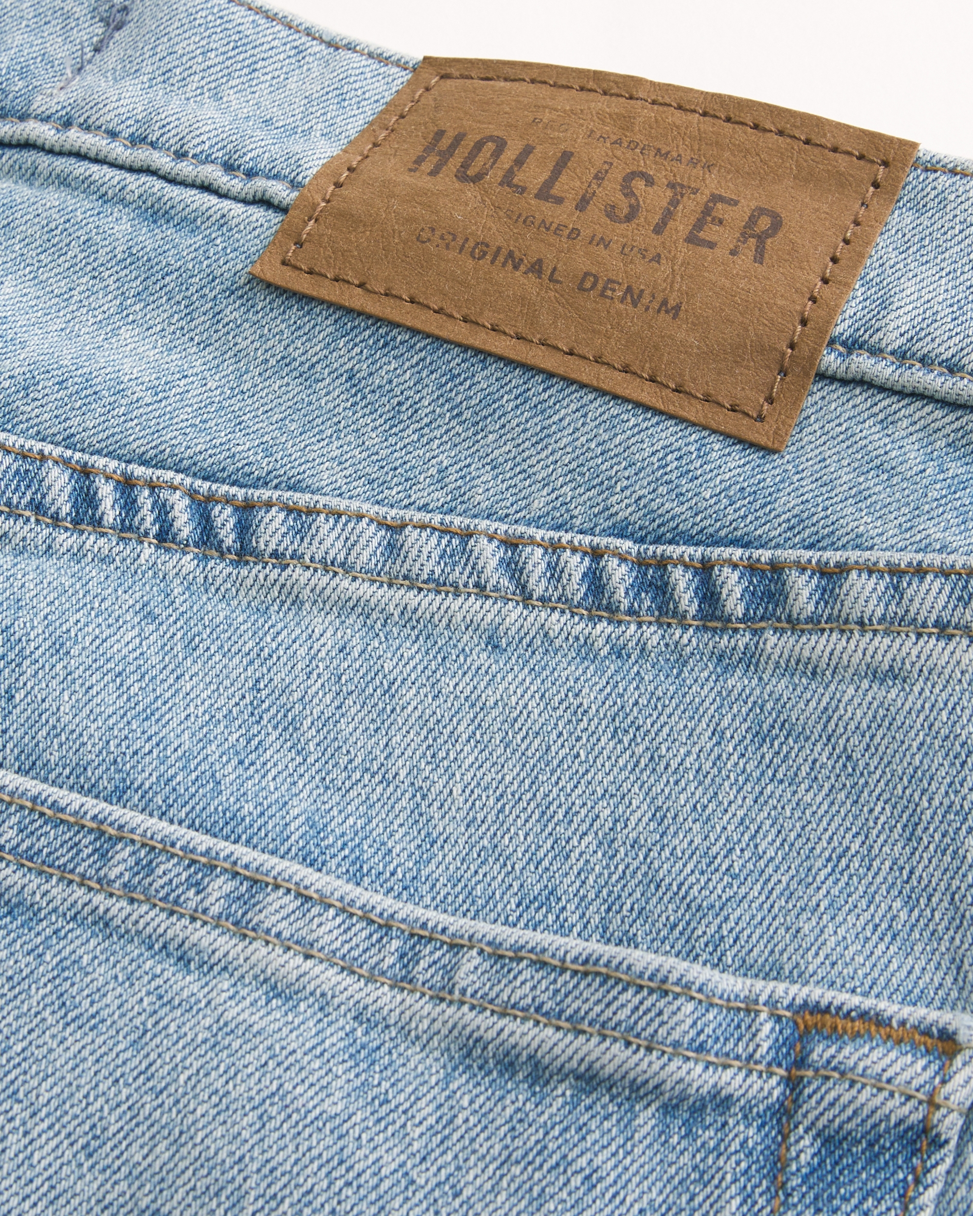 Men s Medium Wash Boot Jeans Men s Bottoms HollisterCo