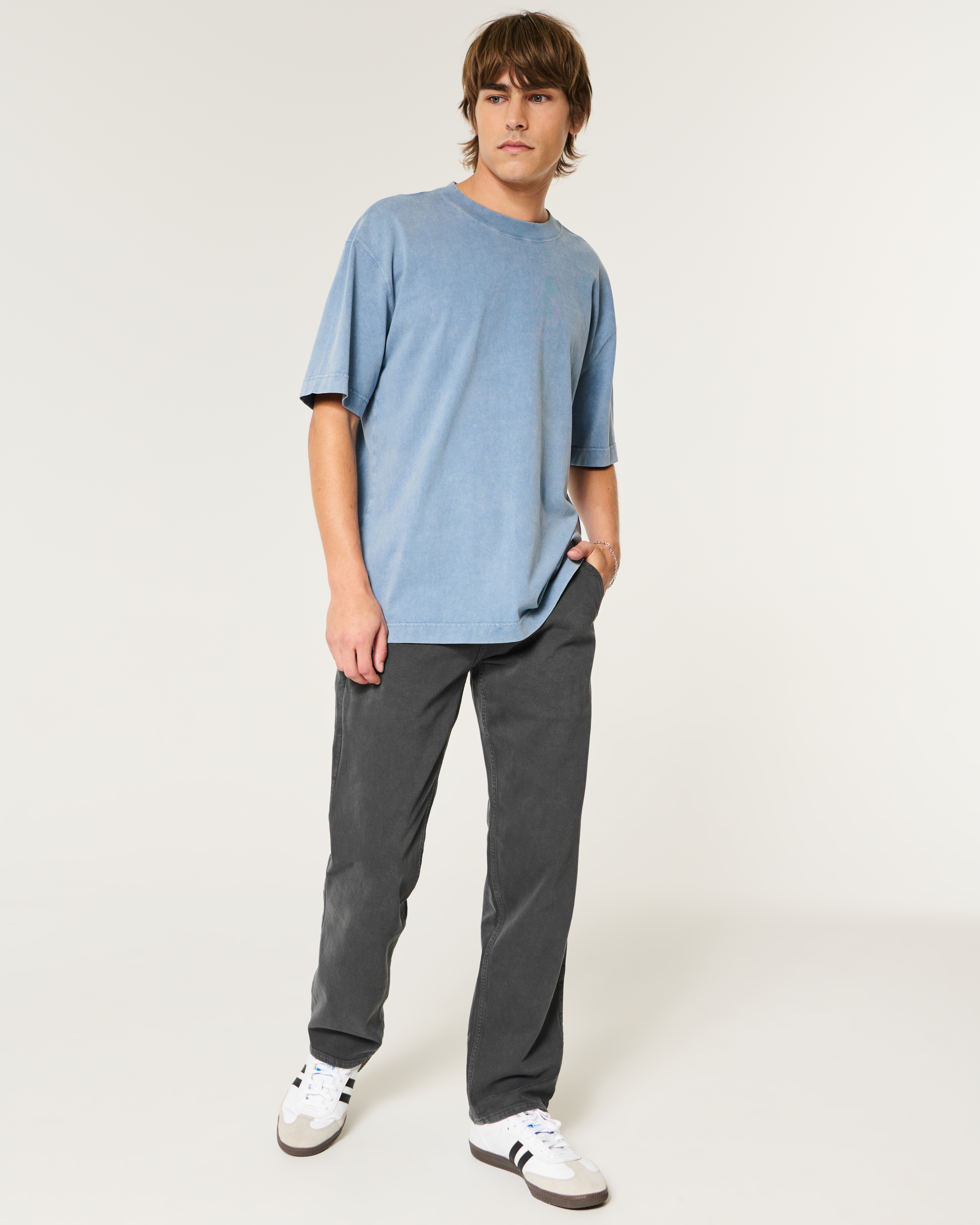 Straight Jeans