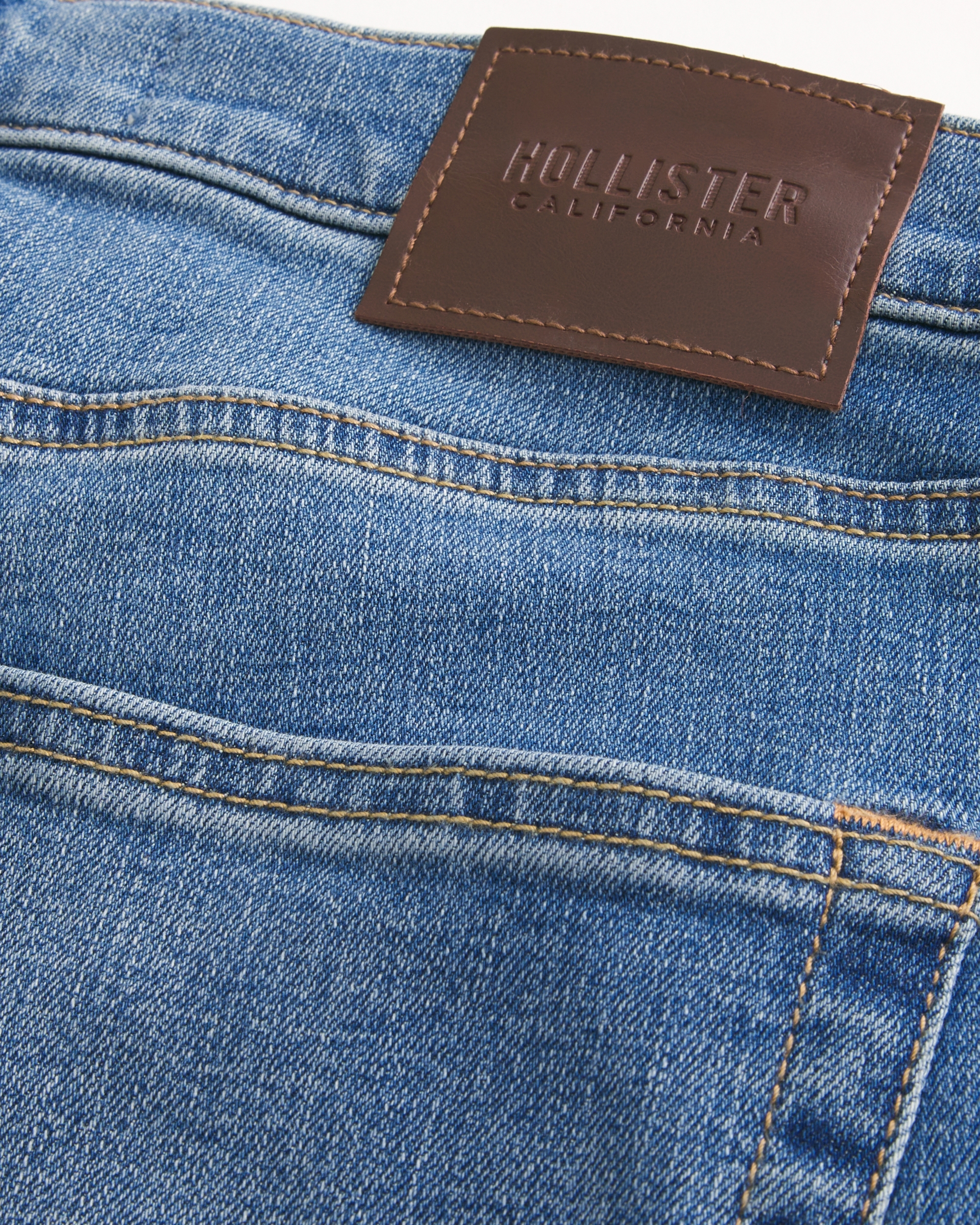 Hollister jeans back pocket best sale