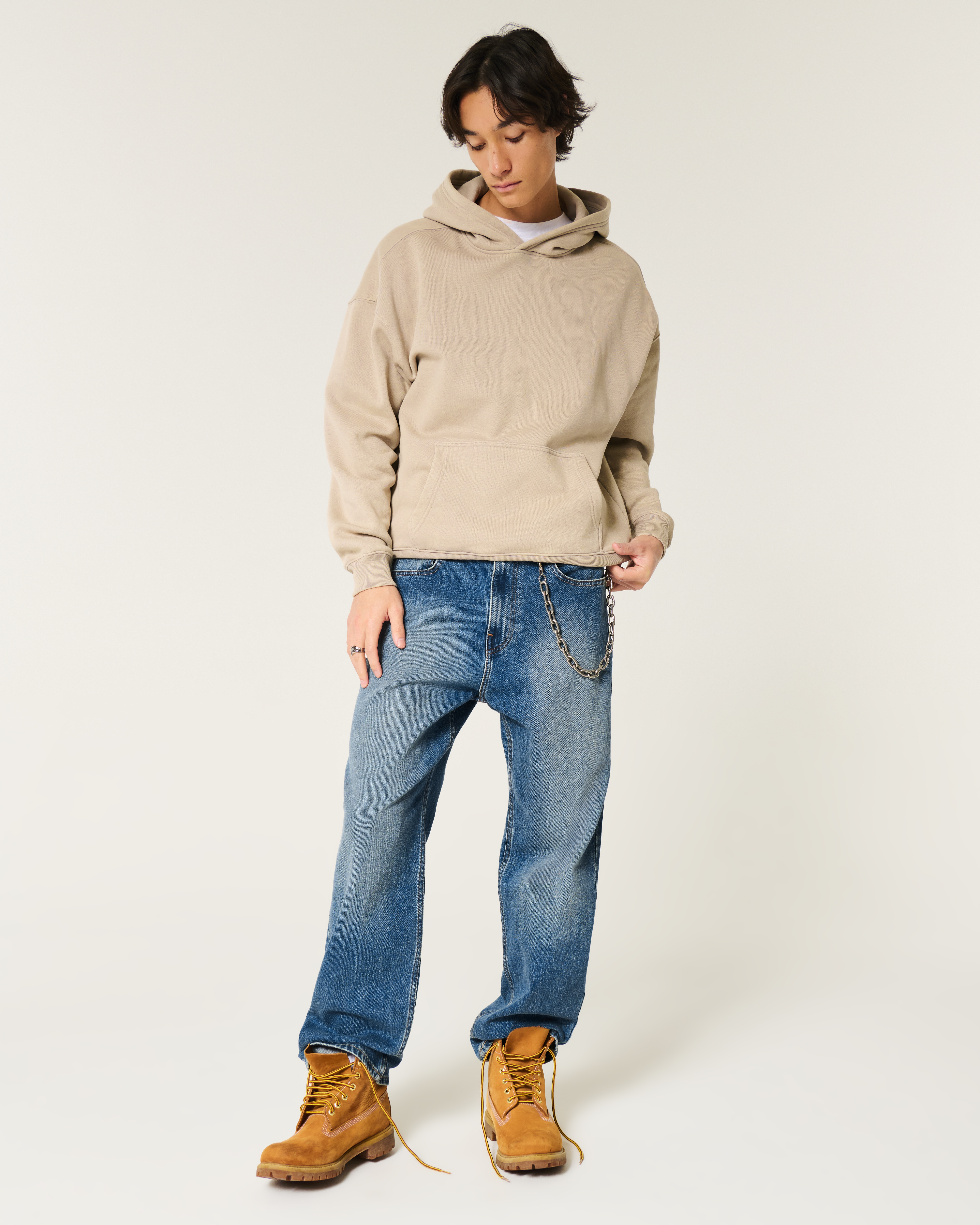 Medium Wash Baggy Jeans