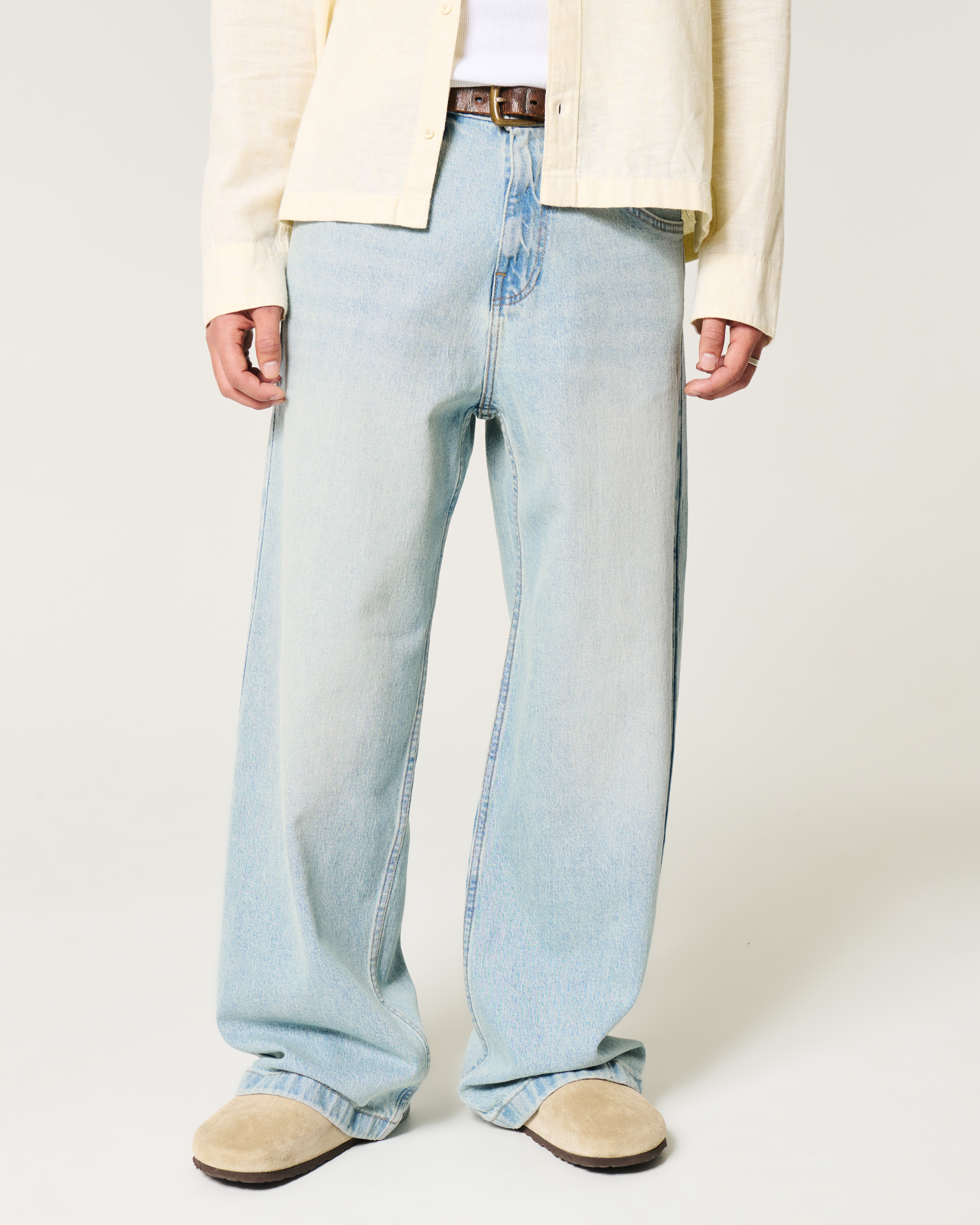 Light Wash Super Baggy Jeans